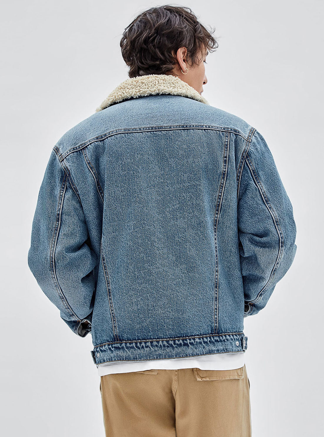 Guess Originals Vintage Blue Denim Jacket for Men - Classic Retro Denim Coat for Casual Wear, Street Style & Everyday Outfits
