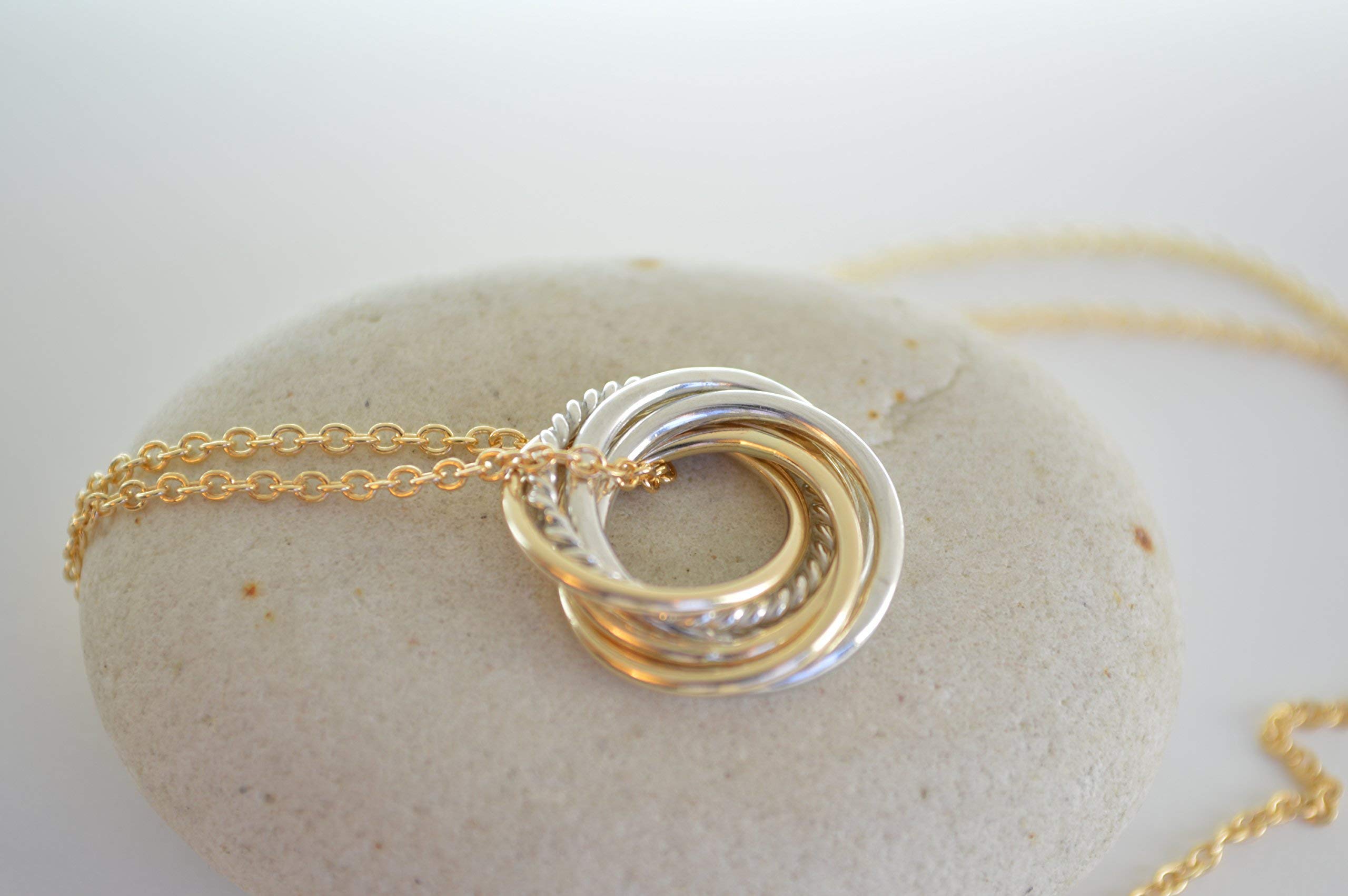 60th Birthday Gift for Mom - 6 Mixed Metal Rings & Petite Necklace Set - Elegant Gold Rings for Women - Perfect 6th Anniversary Gift - Ideal for Special Occasions & Daily Wear