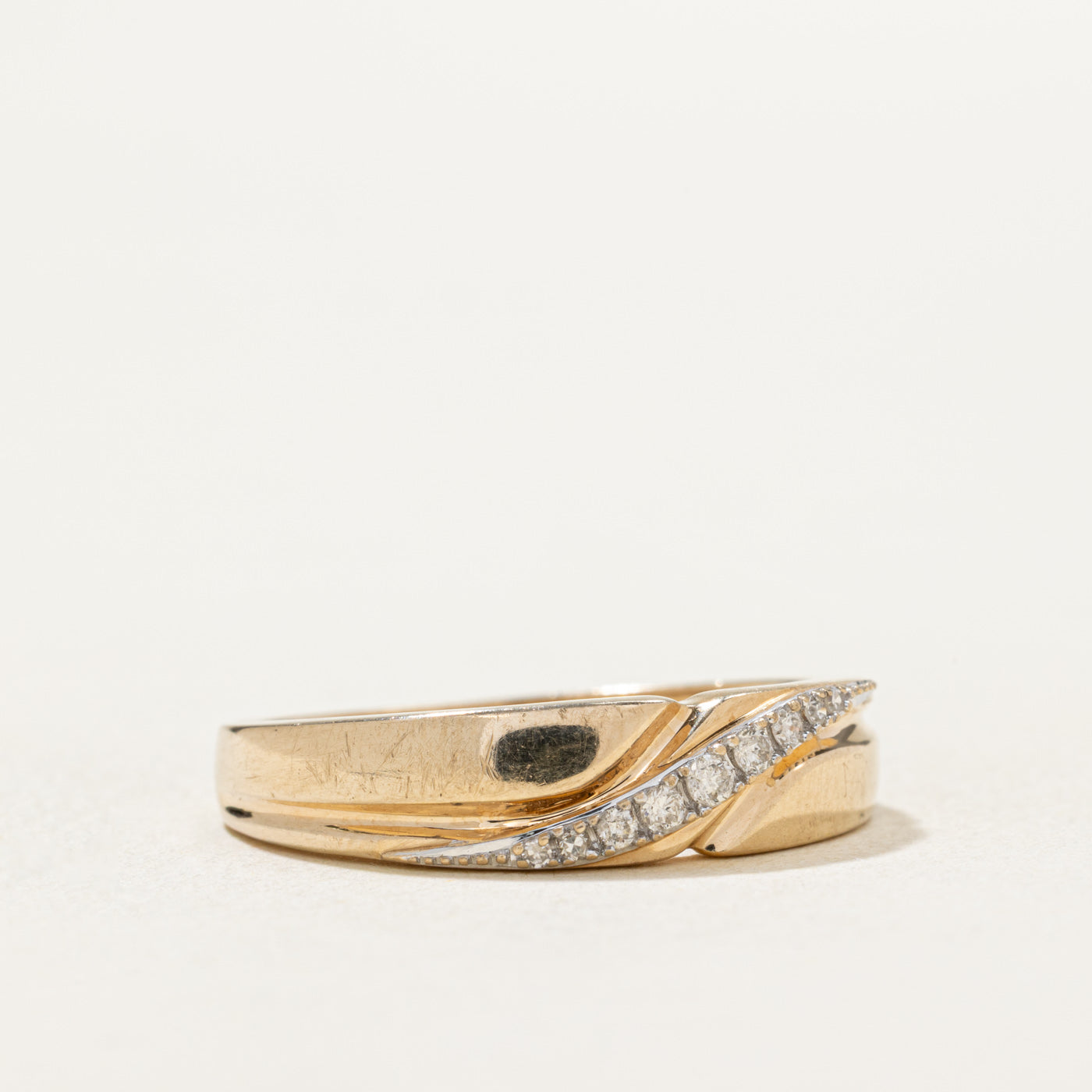10K Gold Waterfall Diamond Grooved Ring - 0.03ctw, Size 8.75 - Elegant Wedding Band, Anniversary Gift for Her, Perfect for Special Occasions