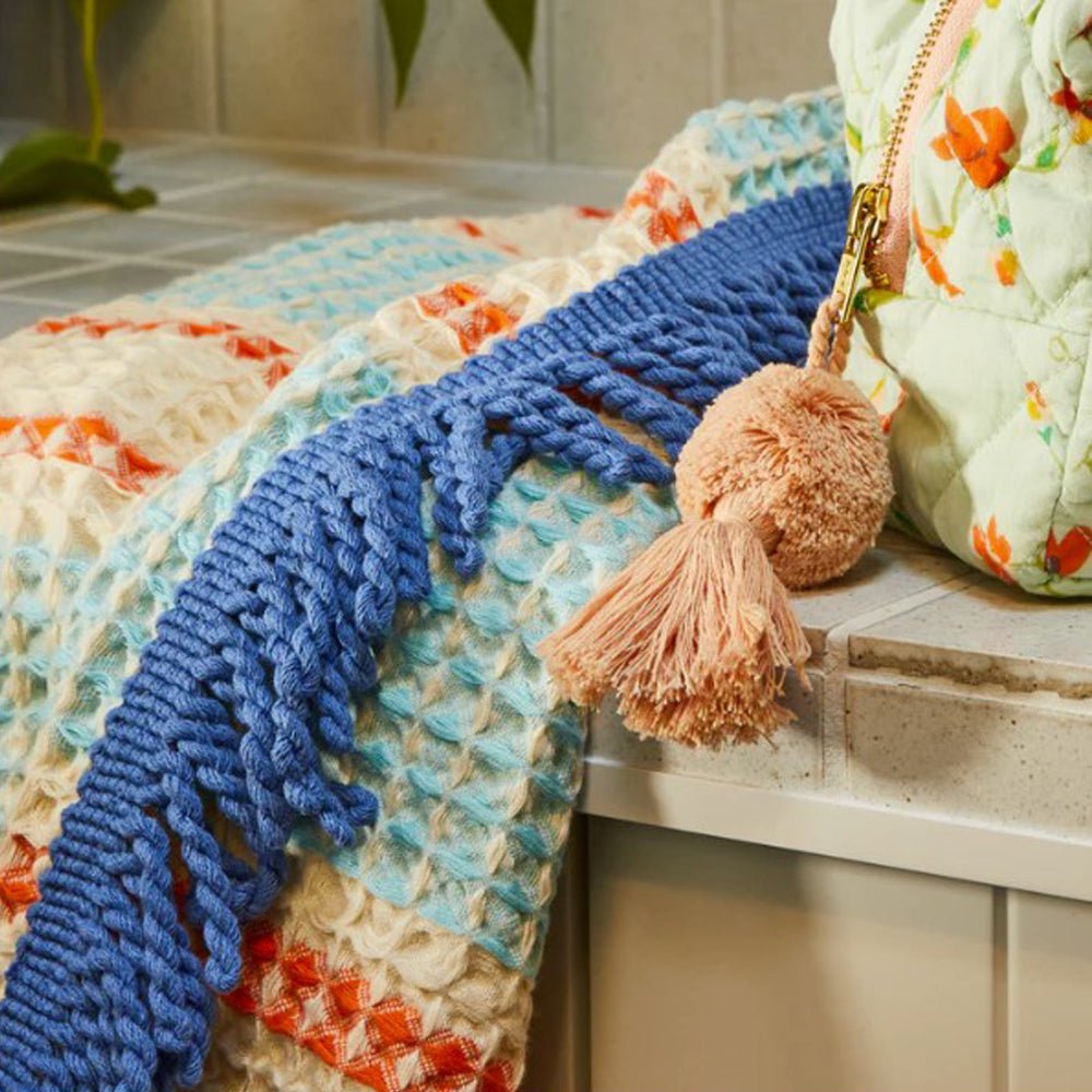 Premium Waffle Hand Towel Set - Soft & Absorbent Hydrangea Pattern - Perfect for Kitchen, Bathroom & Guest Towels