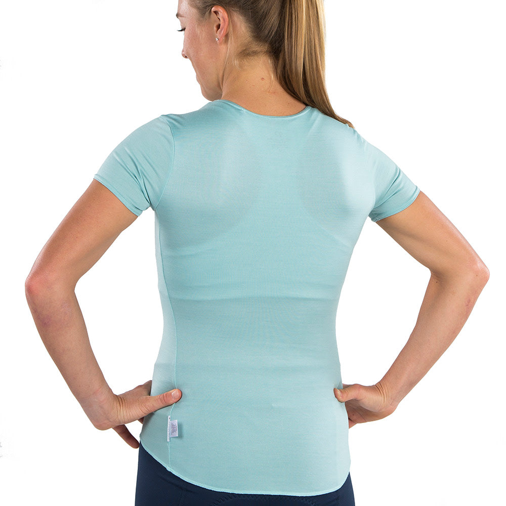 Women's Merino Wool Base Layer Top - Soft & Breathable Thermal Underwear for Hiking, Skiing & Winter Outdoor Activities