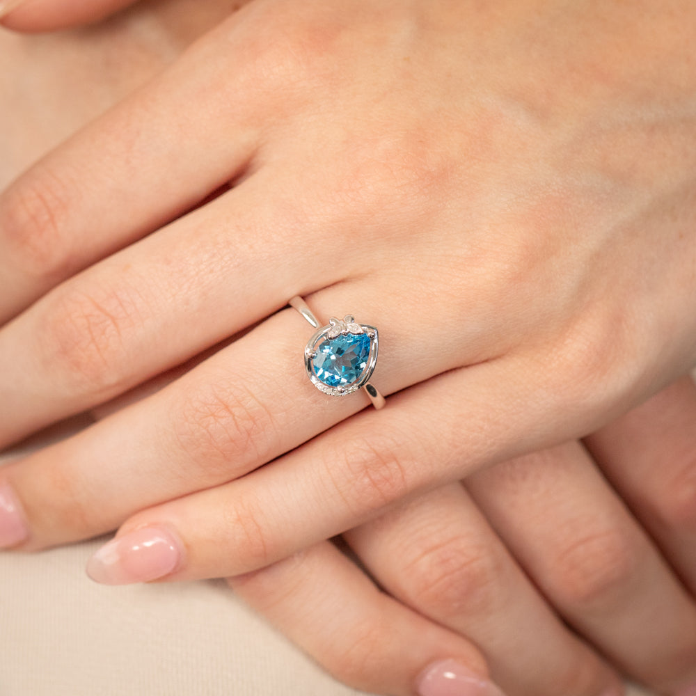9ct White Gold Natural Blue Topaz & Diamond Ring for Women - Elegant Birthstone Jewelry Gift for Anniversary, Engagement & Special Occasions