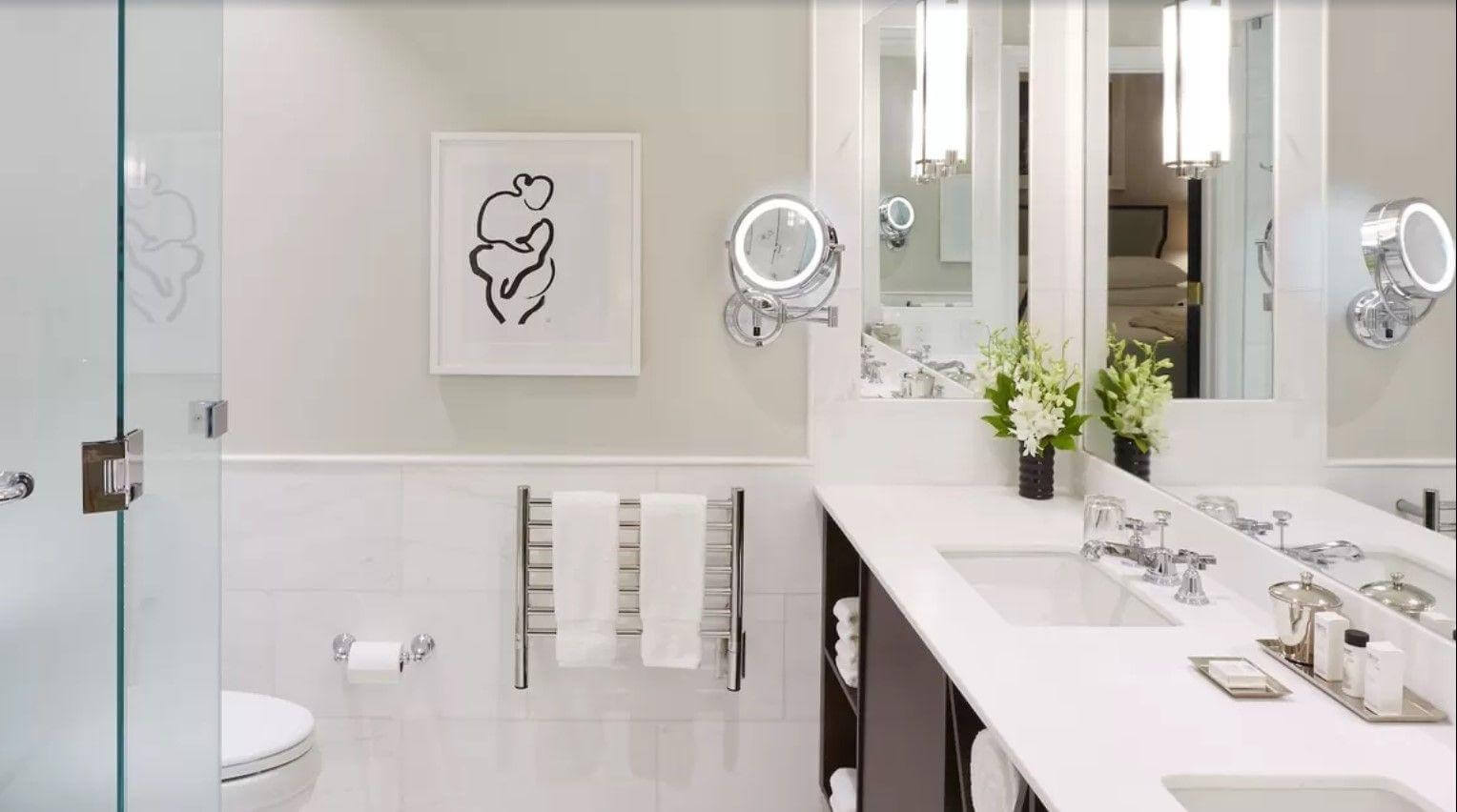 Amba Jeeves H Straight Hardwired Towel Warmer - 20.5