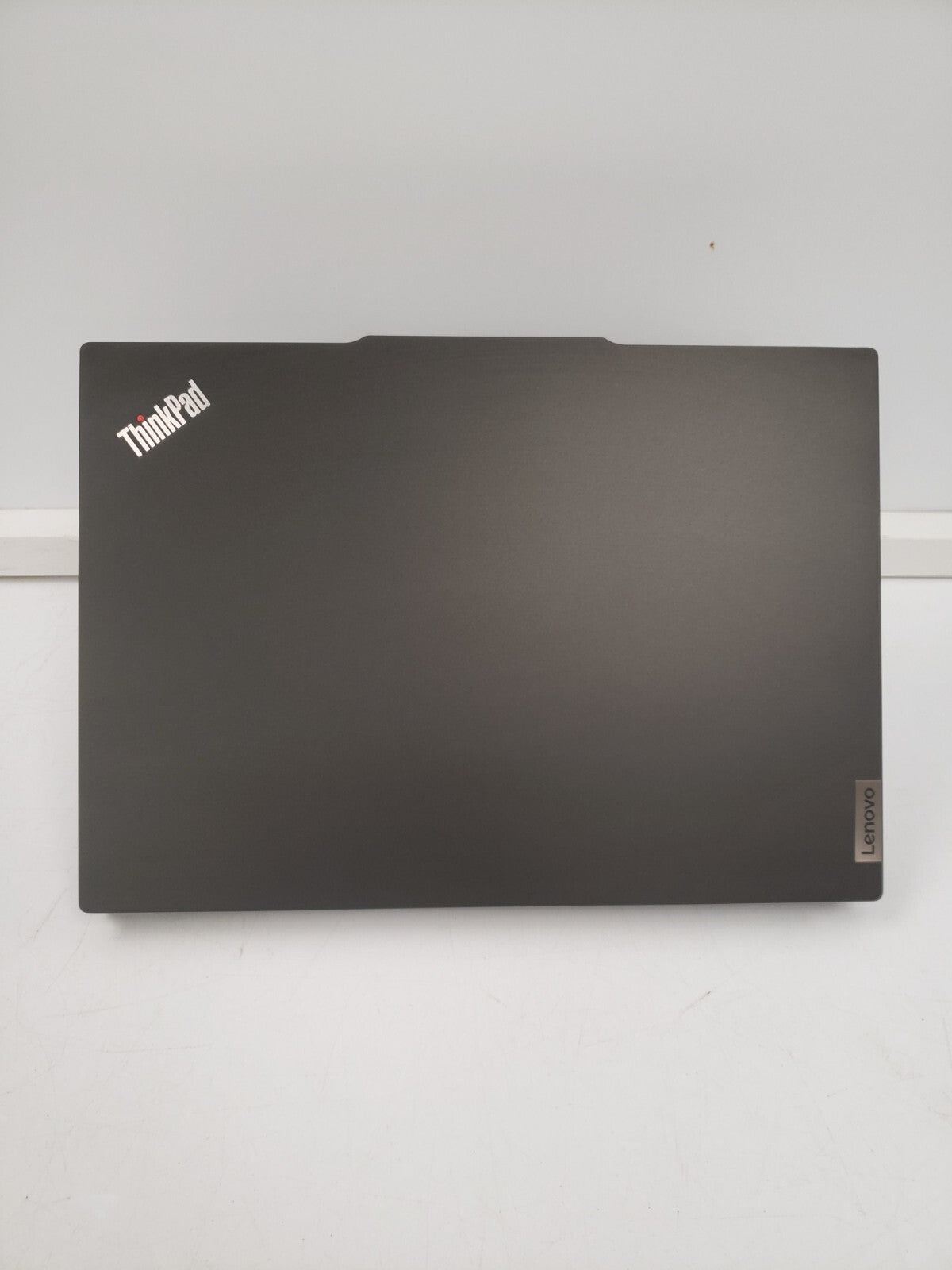 Lenovo 21JR 001RUS Laptop - 15.6
