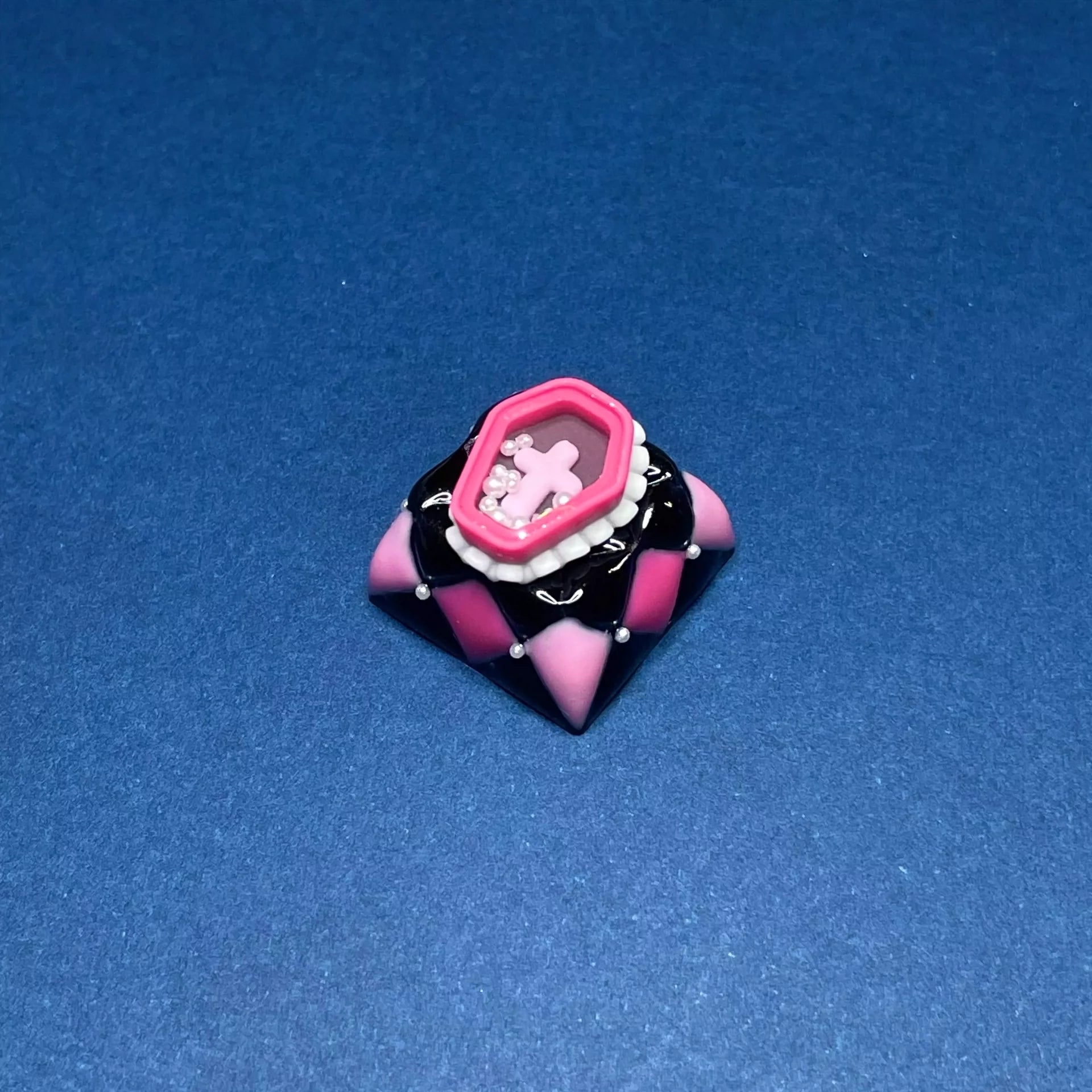 Vampire Themed Cute Multi-Color Resin Artisan Keycaps - Handcrafted Decorative Keyboard Accessories for Gaming PC, Mechanical Keyboard Enthusiasts, and Unique Office Setup