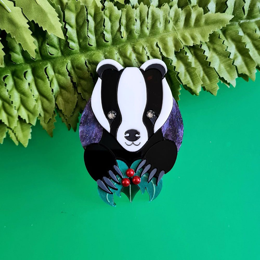 Brian The Badger Brooch by Cherryloco - Cute Animal Pin Badge for Jackets, Bags & Hats - Unique Gift for Wildlife Lovers & Nature Enthusiasts