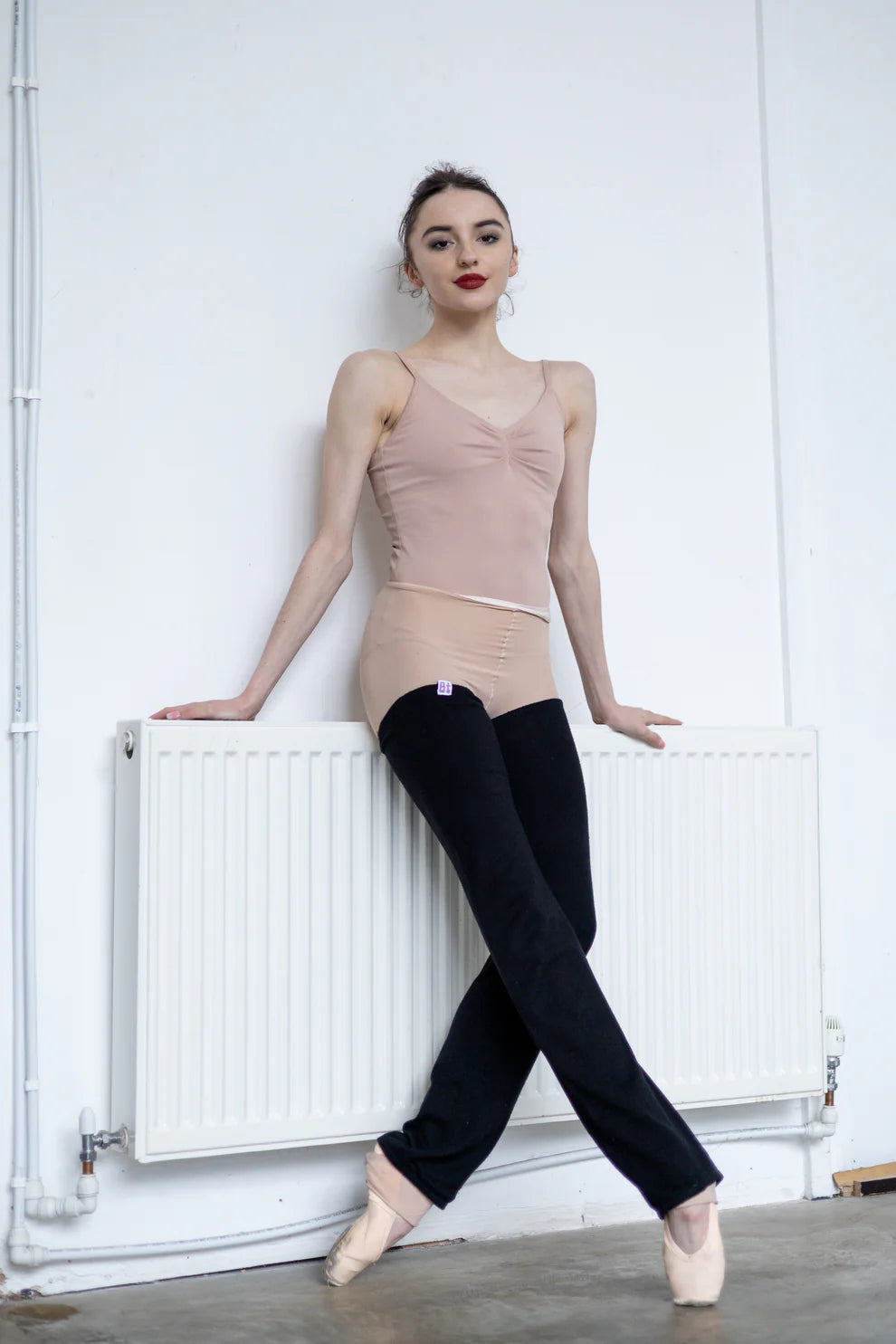 Classic Black Long Leg Warmers for Women - Cozy & Stylish Winter Accessories for Dance, Yoga, and Cold Weather