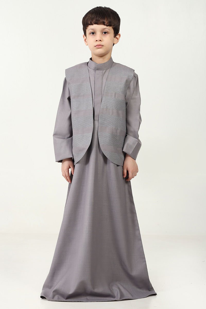 Elegant Boys' 2 Piece Thobe Set with Embroidered Sleeveless Jacket - Islamic Traditional Outfit for Eid, Wedding & Special Occasions