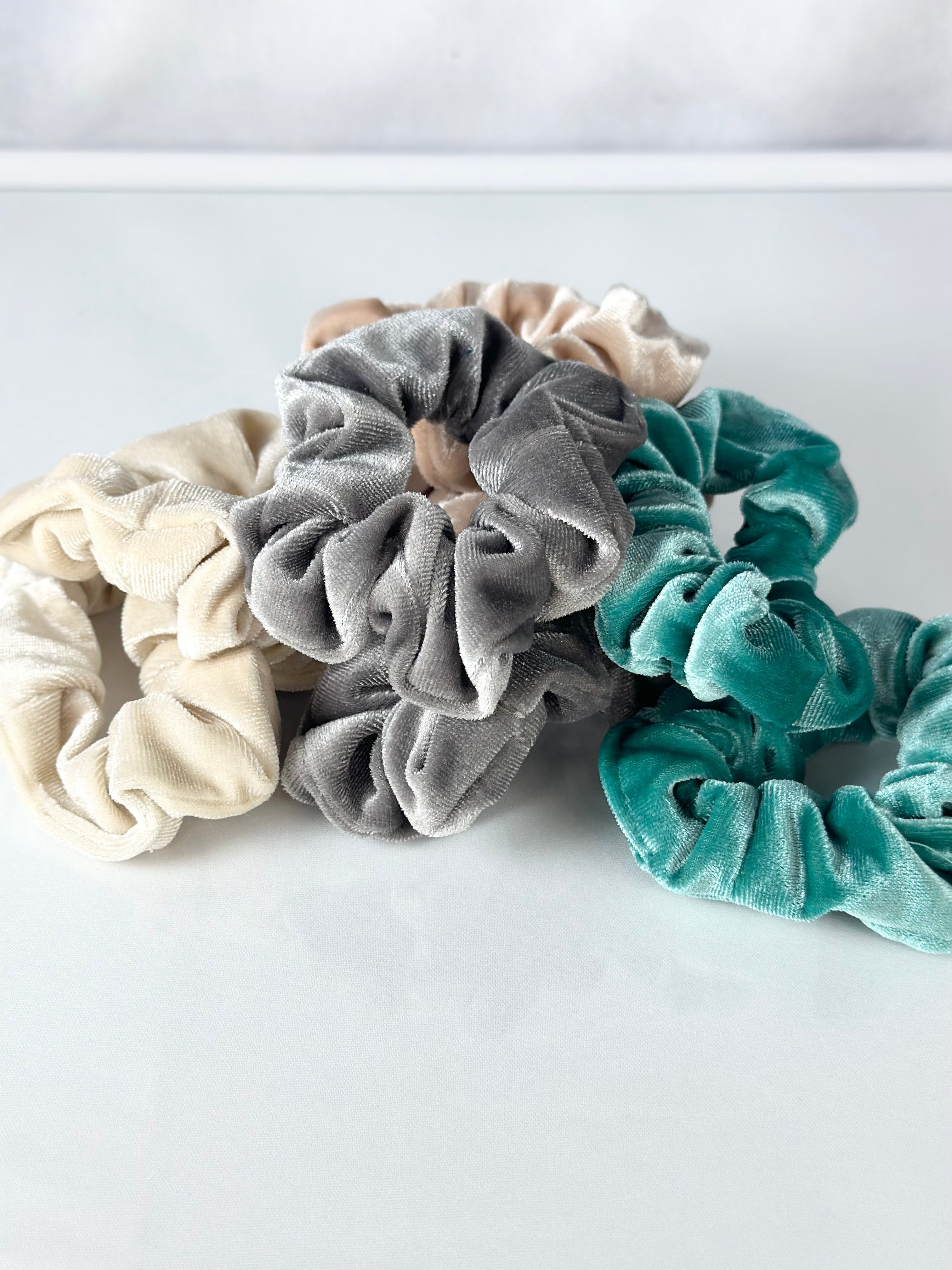 Soft Velvet Hair Scrunchies for Women - Set of 2 Small Hair Ties (Black & Burgundy) - Perfect for Workouts, Office & Everyday Hairstyles