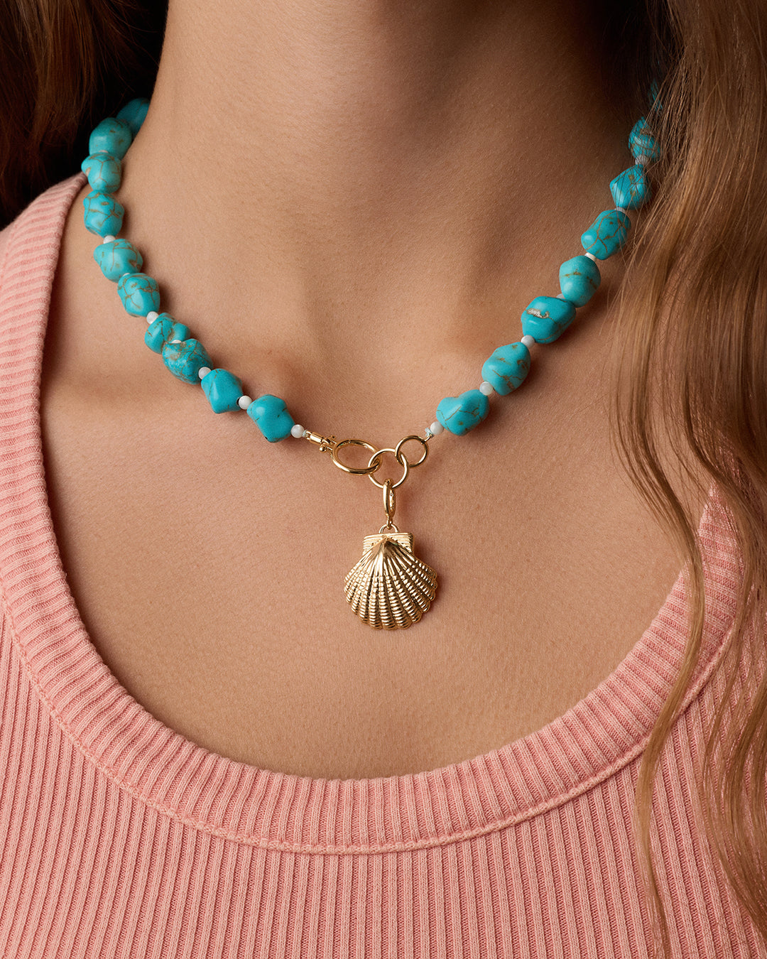 Gold Scallop Shell Parker Charm Pendant - Elegant Jewelry for Necklaces & Bracelets - Perfect for Beach Weddings, Vacation Accessories & Shell Lovers
