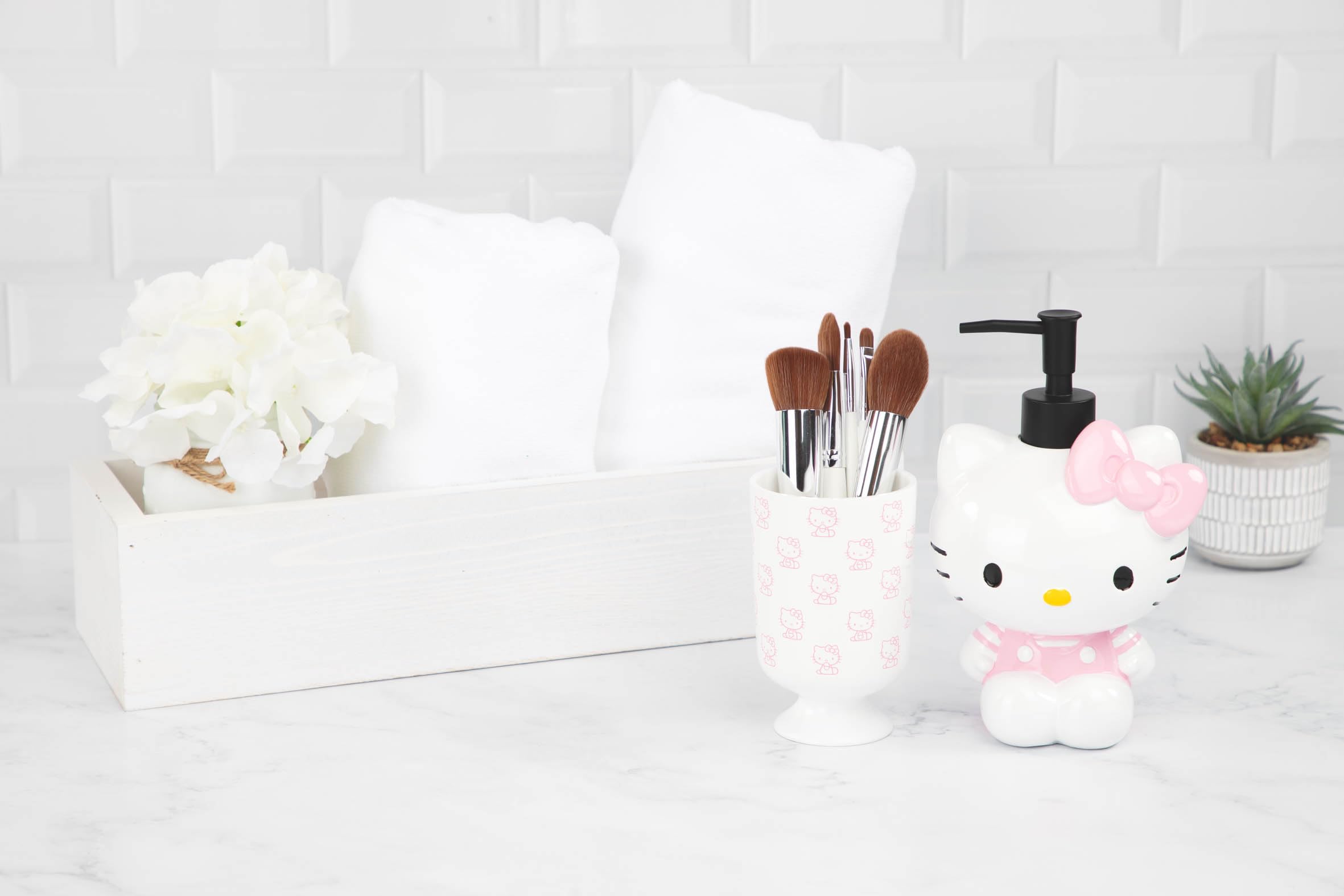 Hello Kitty Toothbrush & Pencil Holder - Pink & White Resin Bathroom Tumbler for Kids - Cute Bathroom Organizer for Toothbrushes, Makeup Brushes & Stationery - Perfect for Girls' Bedroom, Bathroom Counter & School Desk Decor