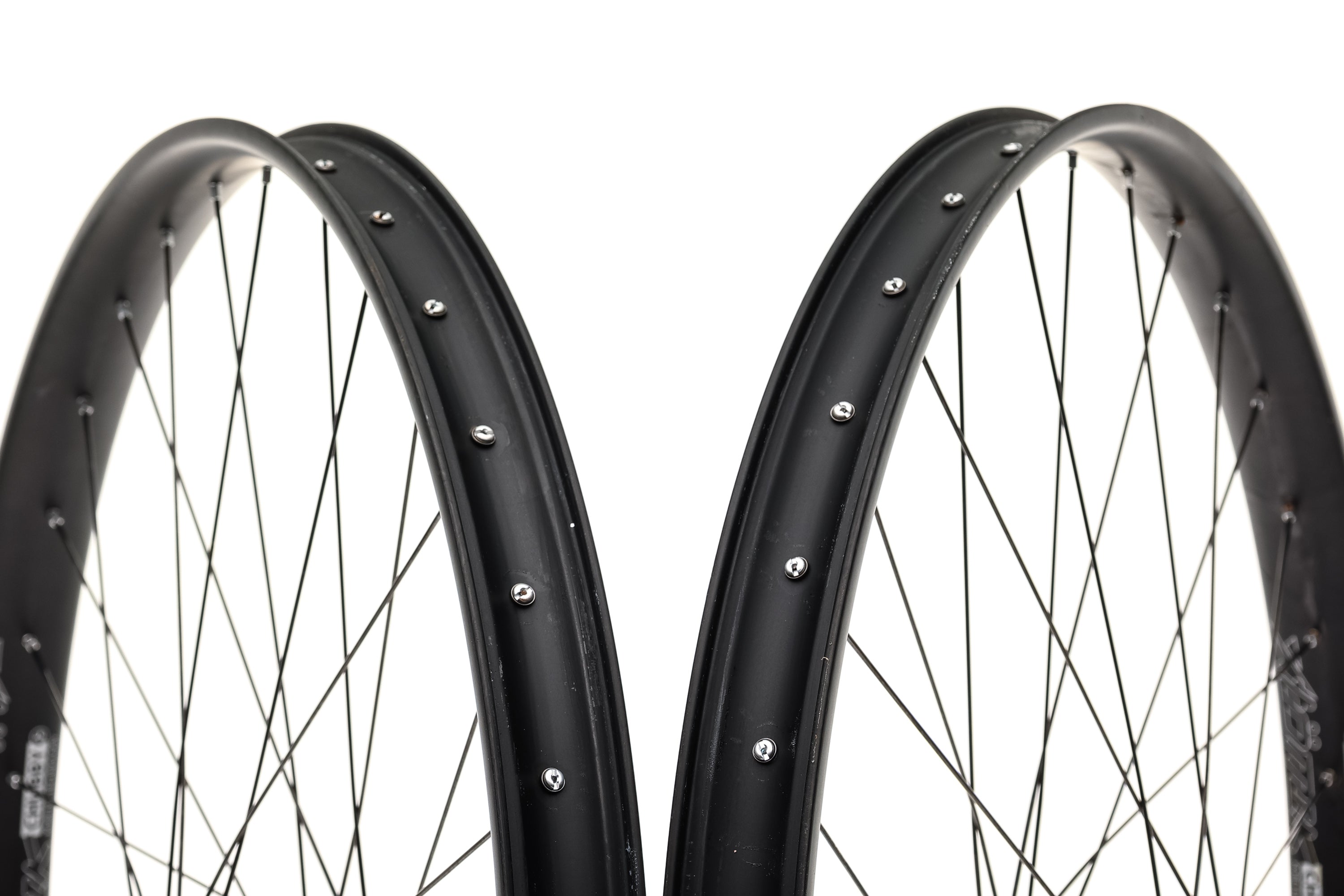 Atomik Chubby 43 Carbon Tubeless 27.5+ Wheelset - Lightweight MTB Wheels for Trail & Enduro Riding - Perfect for Off-Road Biking Adventures