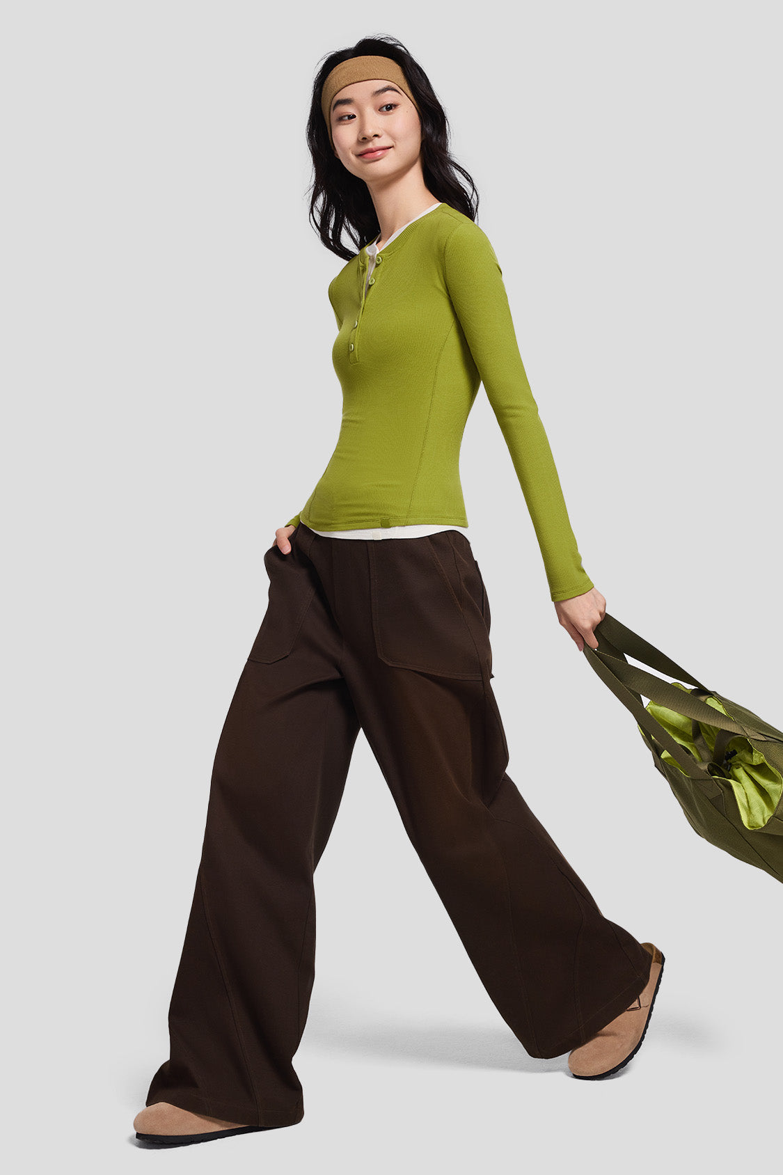 SoftLayer Women's Thermal Base Layer - Warm & Comfortable Winter Underwear for Outdoor Activities, Skiing & Snowboarding