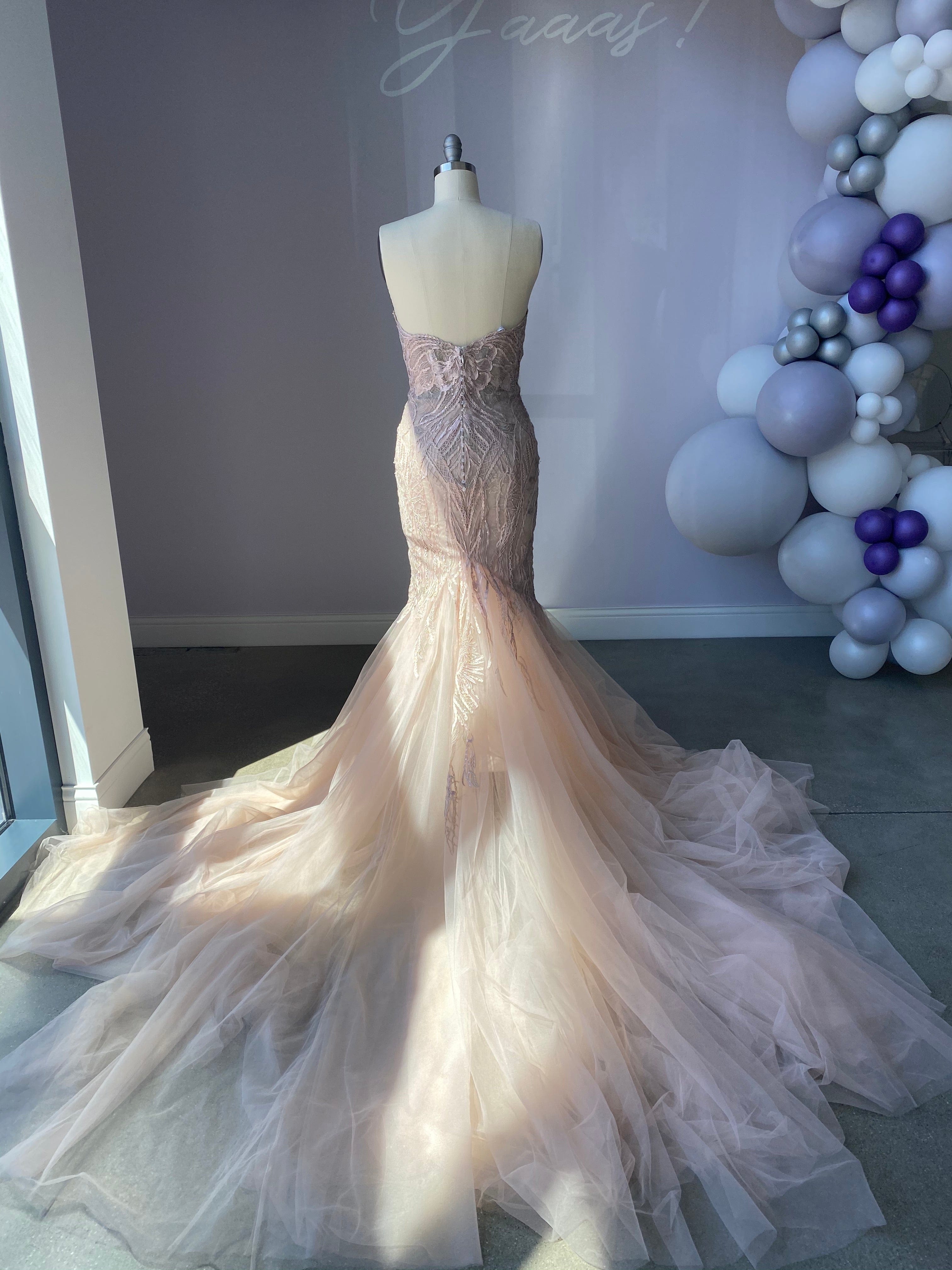 Badgley Mischka Deanna Women's Evening Dress Size 10 - Perfect for Weddings, Galas & Formal Events