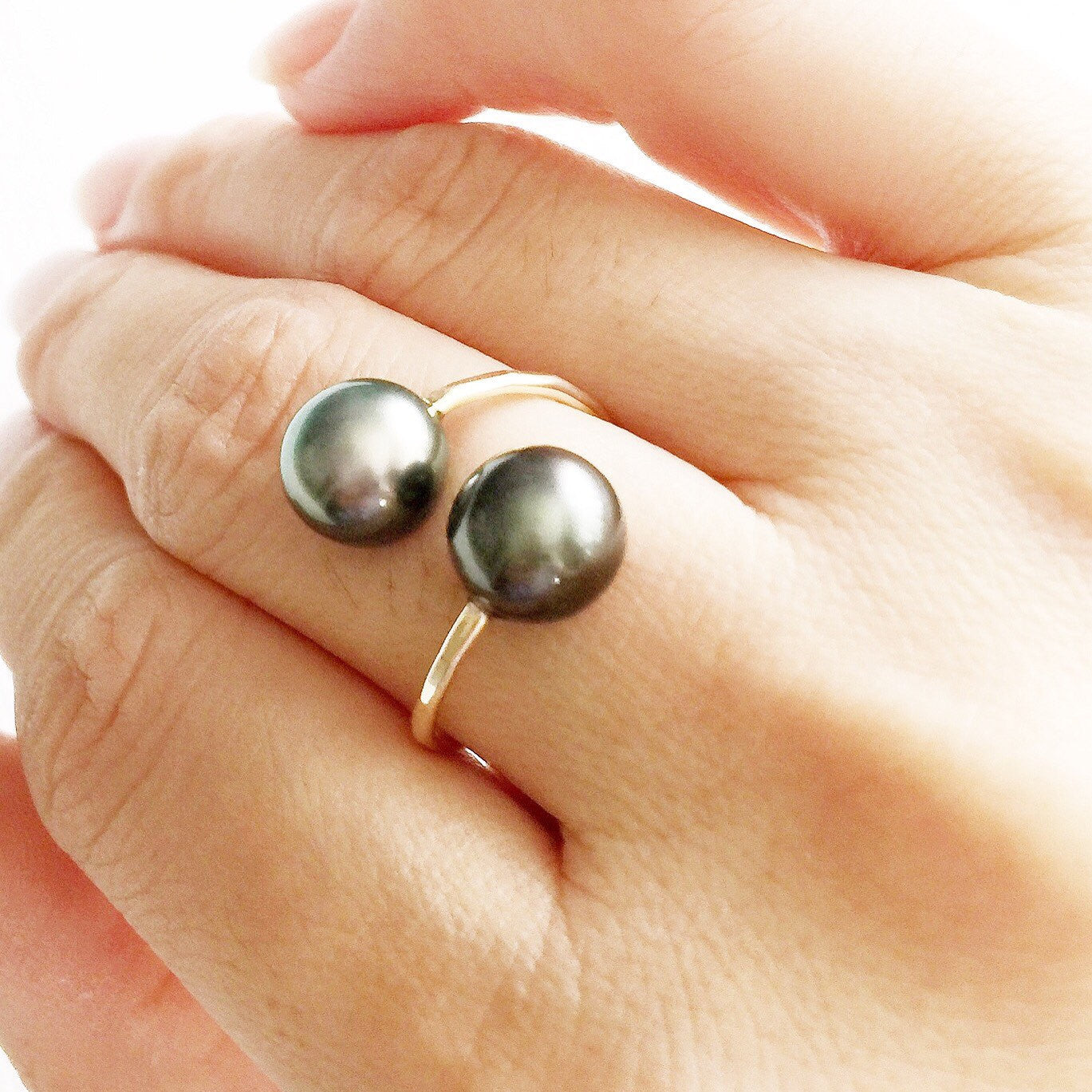 Tahitian Pearl Ring - Elegant Leia Design (R144) | Perfect for Weddings, Anniversaries & Special Occasions