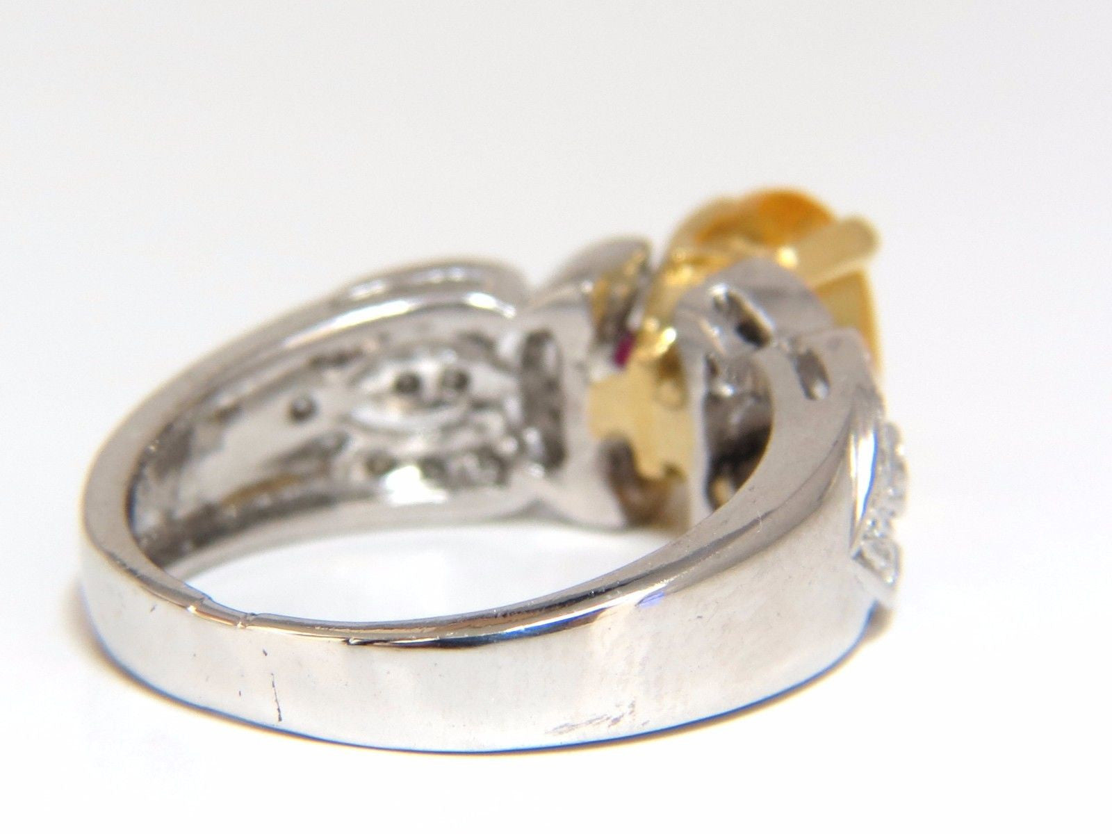 3.28 Carat Natural Yellow Sapphire Diamond Ring in Platinum - Elegant Engagement & Wedding Jewelry for Women