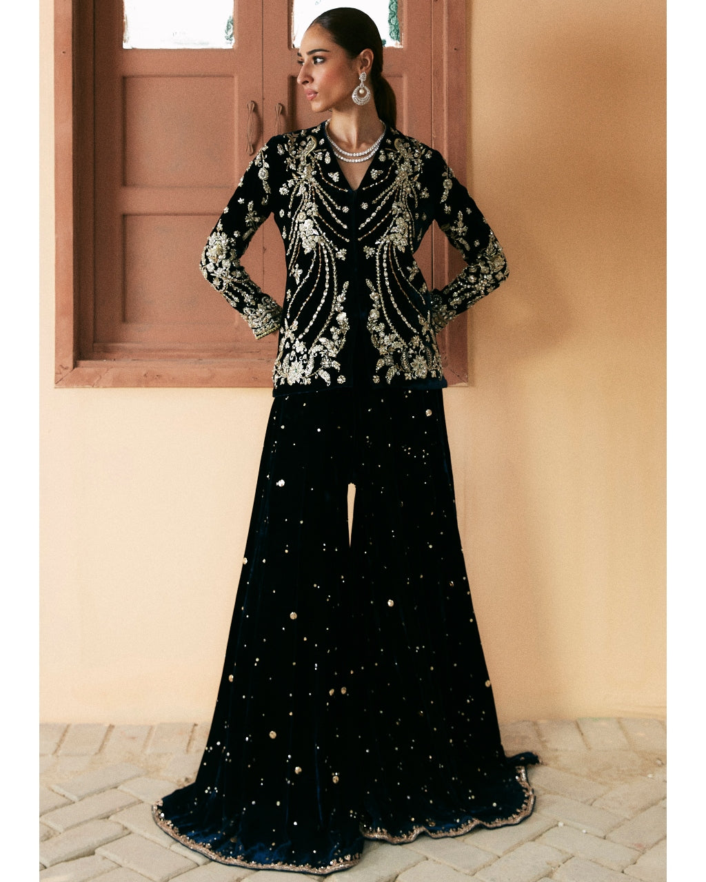Elegant Black Embroidered Belted Sharara Set for Women | Traditional Pakistani/Indian Wedding Outfit | Perfect for Festivals, Parties & Special Occasions