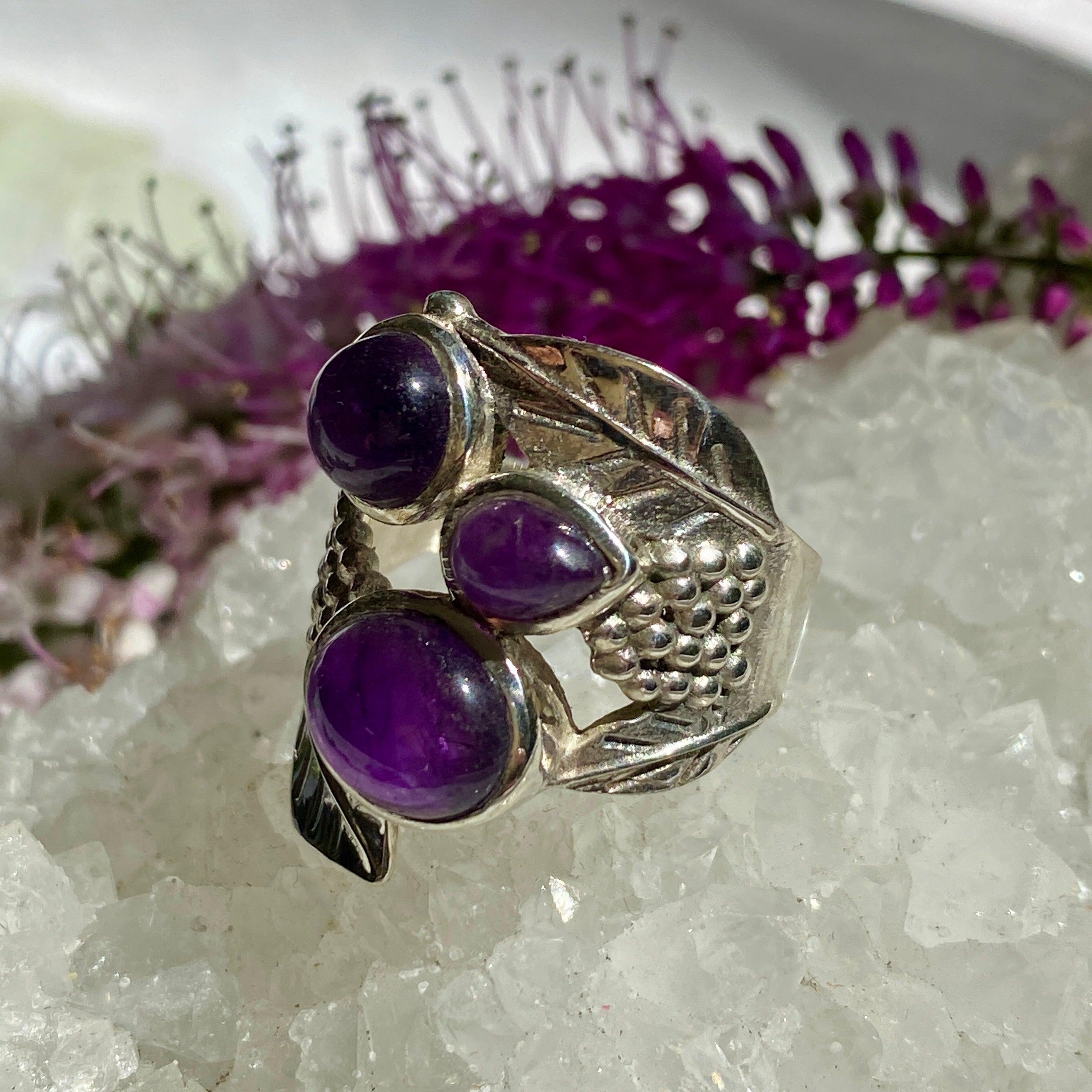 Amethyst Triple Stone Detailed Banded Ring - Size 9 - Elegant Sterling Silver Jewelry for Women - Perfect for Weddings, Parties & Everyday Wear