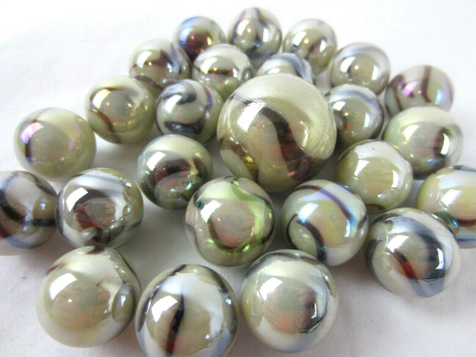 25 Glass Marbles - Butter Toffee Metallic Swirl for Games & Decor