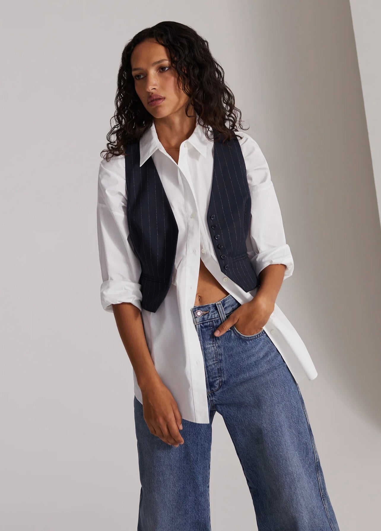 Best Selling Men's & Women's Fleece Vest - Lightweight, Warm & Stylish for Outdoor Activities, Hiking & Casual Wear
