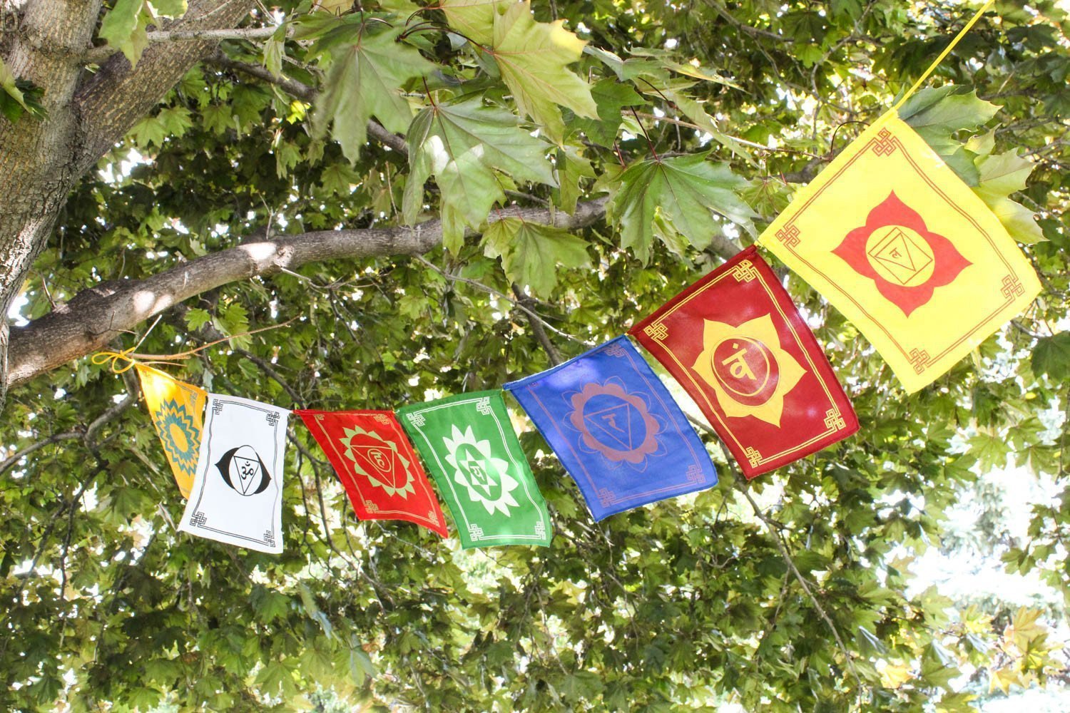 7 Chakra Energy Prayer Flags - Spiritual Healing & Meditation Decor for Home, Yoga Studio & Outdoor Space