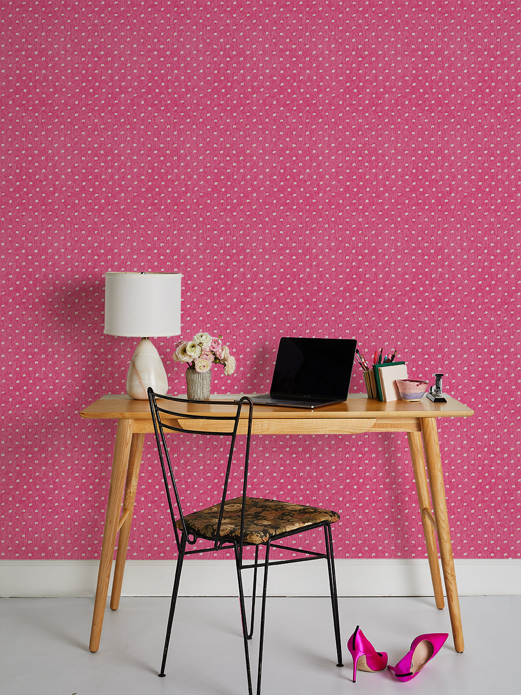Sarah Jessica Parker Dotted Swiss Wallpaper - Floral Geranium Print for Living Room, Bedroom & Nursery Decor