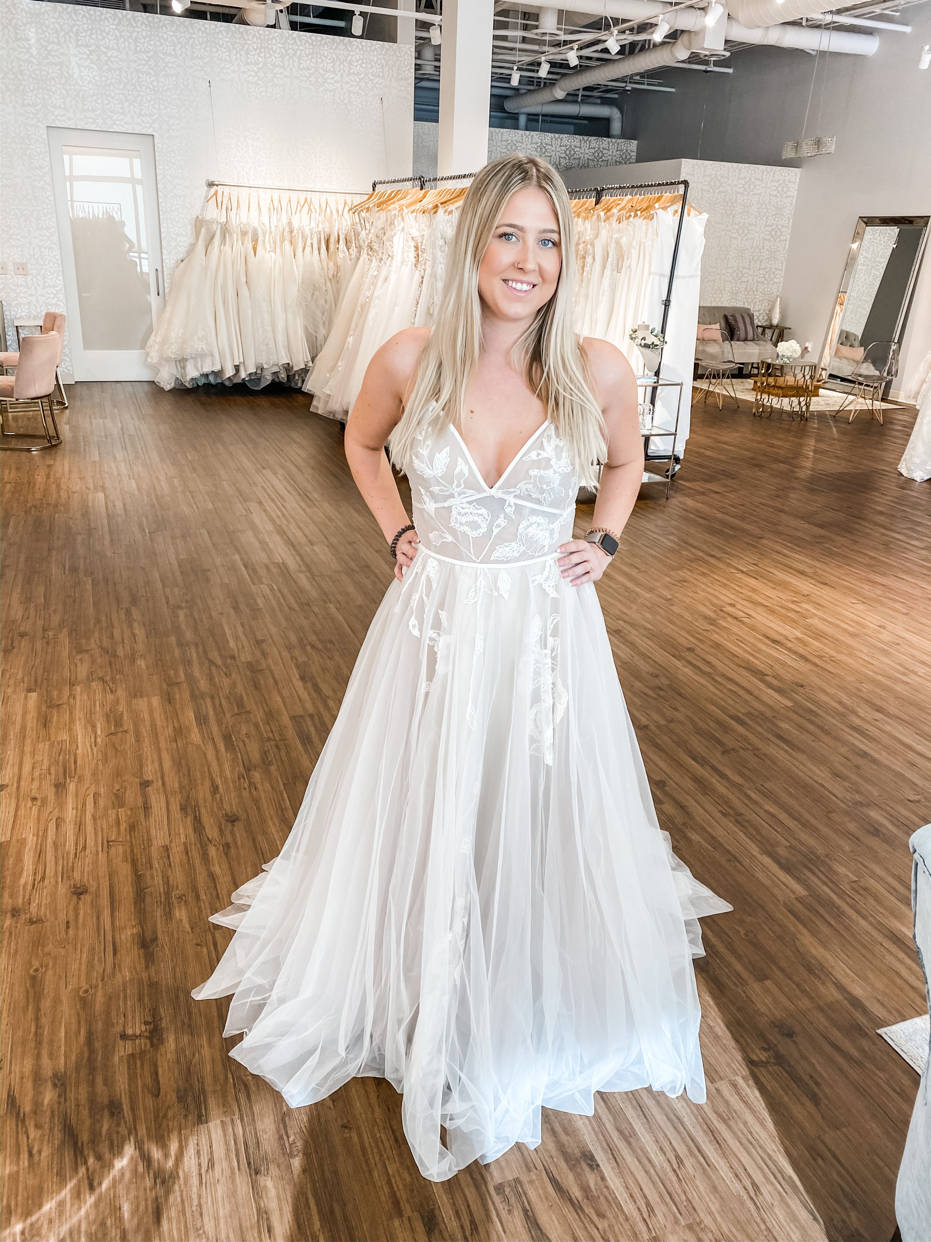 Willowby Kendrew 54716 Wedding Gown - Elegant Lace Bridal Dress for Bride, Perfect for Beach, Church & Outdoor Ceremonies