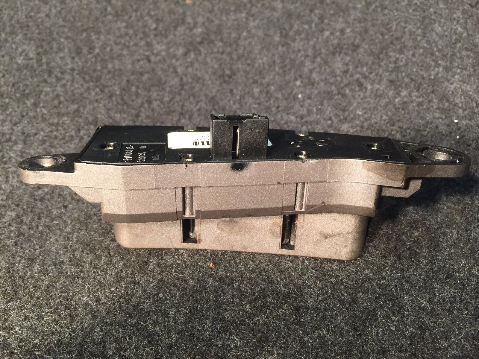 02 03 04 05 BMW 745i 745Li E65 E66 OEM Steering Wheel Audio Phone Voice Control Switch - Perfect for Car Upgrades & Safe Driving
