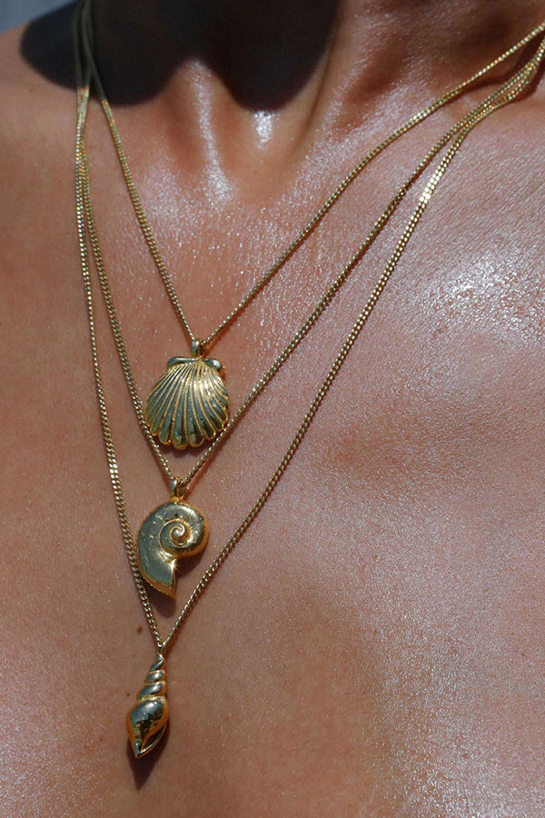 Stylish Summer Beach Shell and Conch Necklace for Women - Perfect for Vacation, Seaside Outings & Boho Fashion Accessories