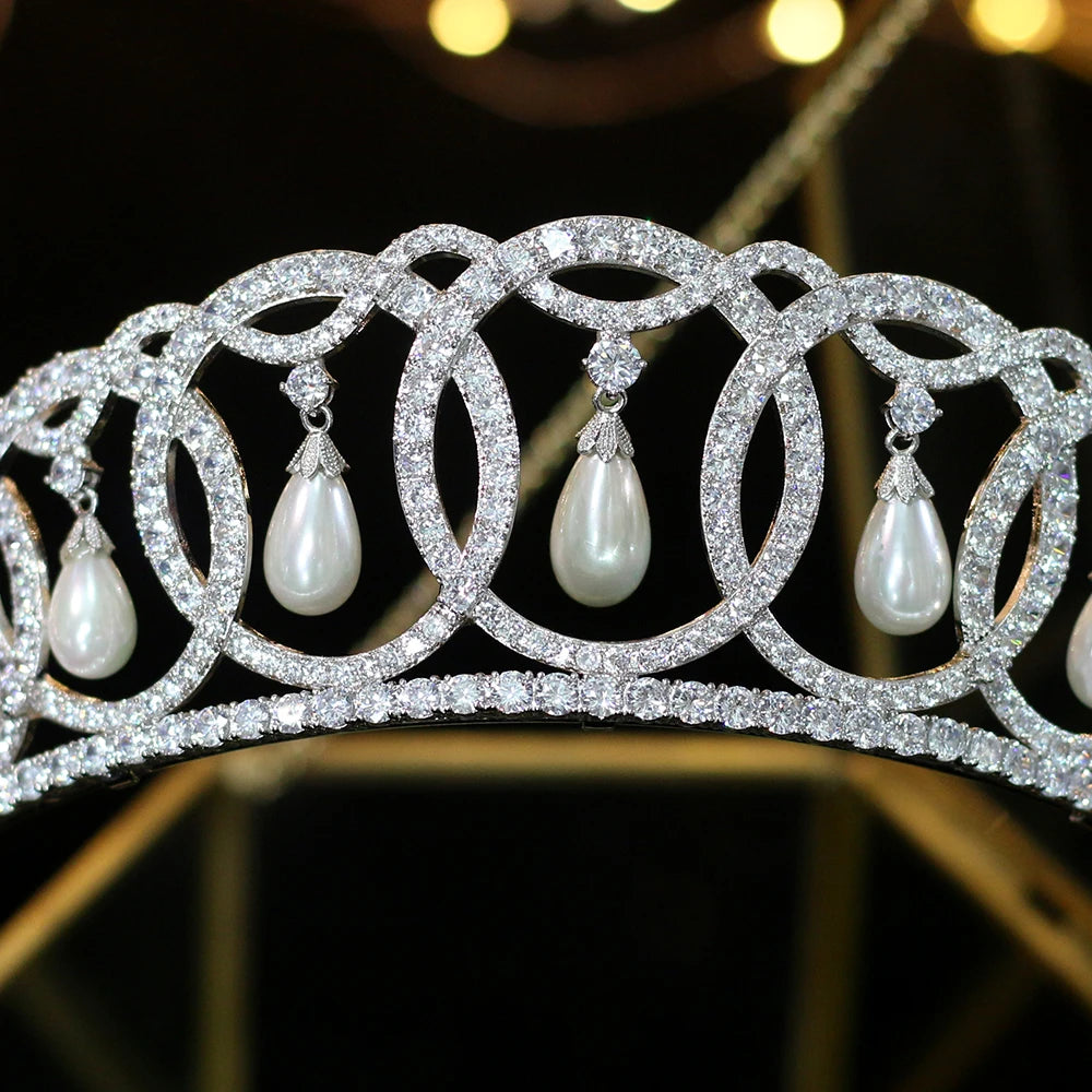 Luxury European Court Crown Wedding Tiara with Elegant Pearls – Perfect for Bridal Accessories, Princess Costume, and Special Occasions