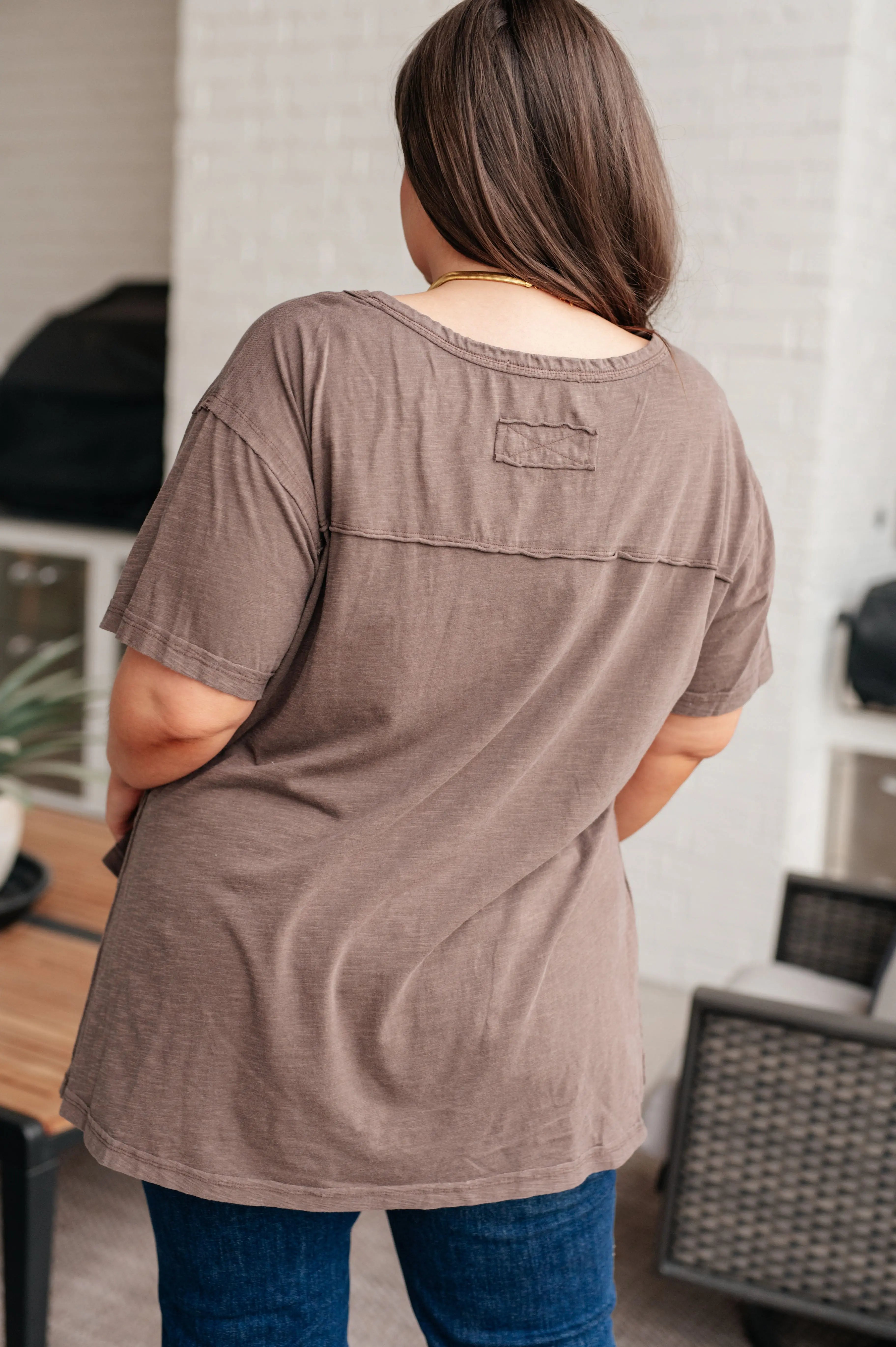 Relaxed Fit Brown T-Shirt for Men & Women - Soft Cotton Casual Tee for Everyday Wear, Lounge & Outings