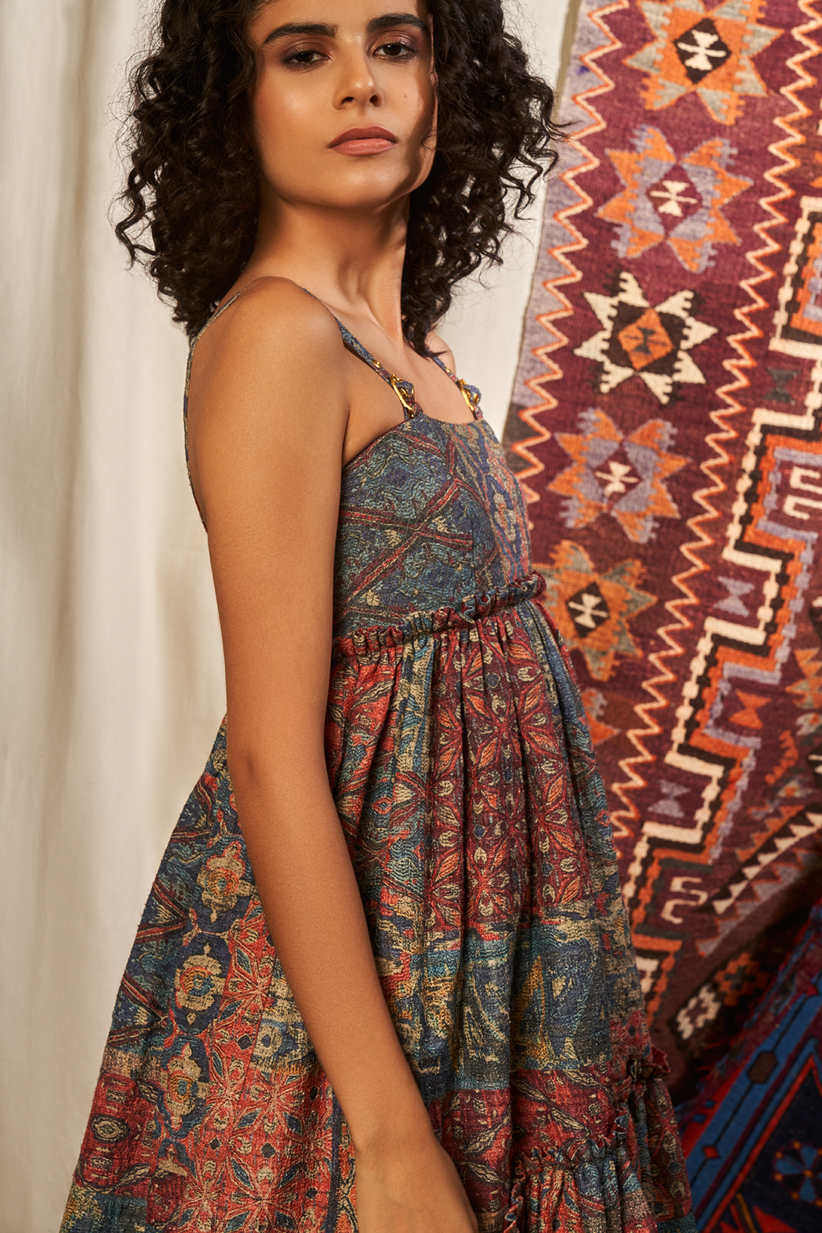 Stylish Carpet Print Balloon Hem Dress for Women - Trendy Floral Midi Dress for Party, Wedding & Special Occasions