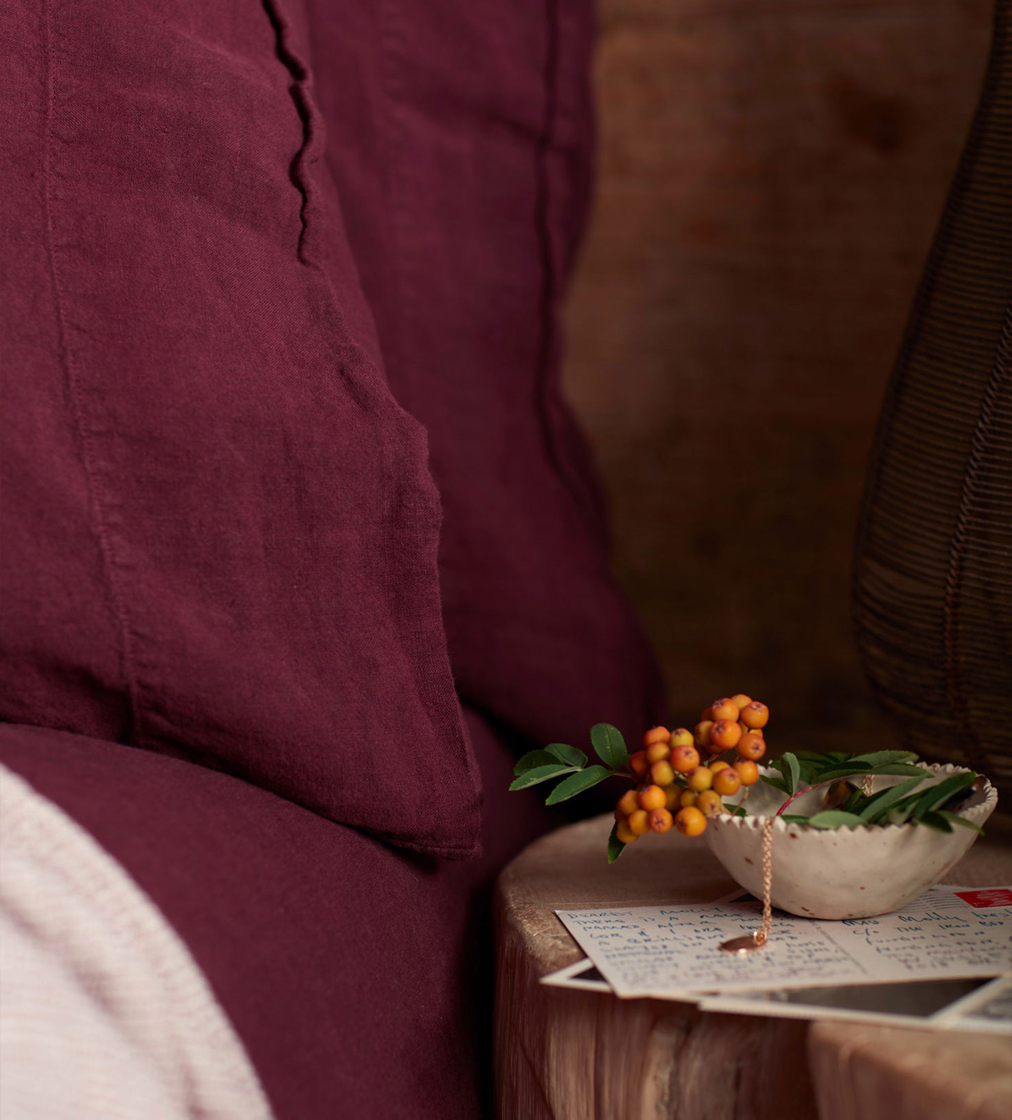 100% Pure Linen Duvet Cover Set - Natural Beetroot Color - Breathable & Hypoallergenic Bedding for All Seasons - Perfect for Master Bedroom, Guest Room & Vacation Homes