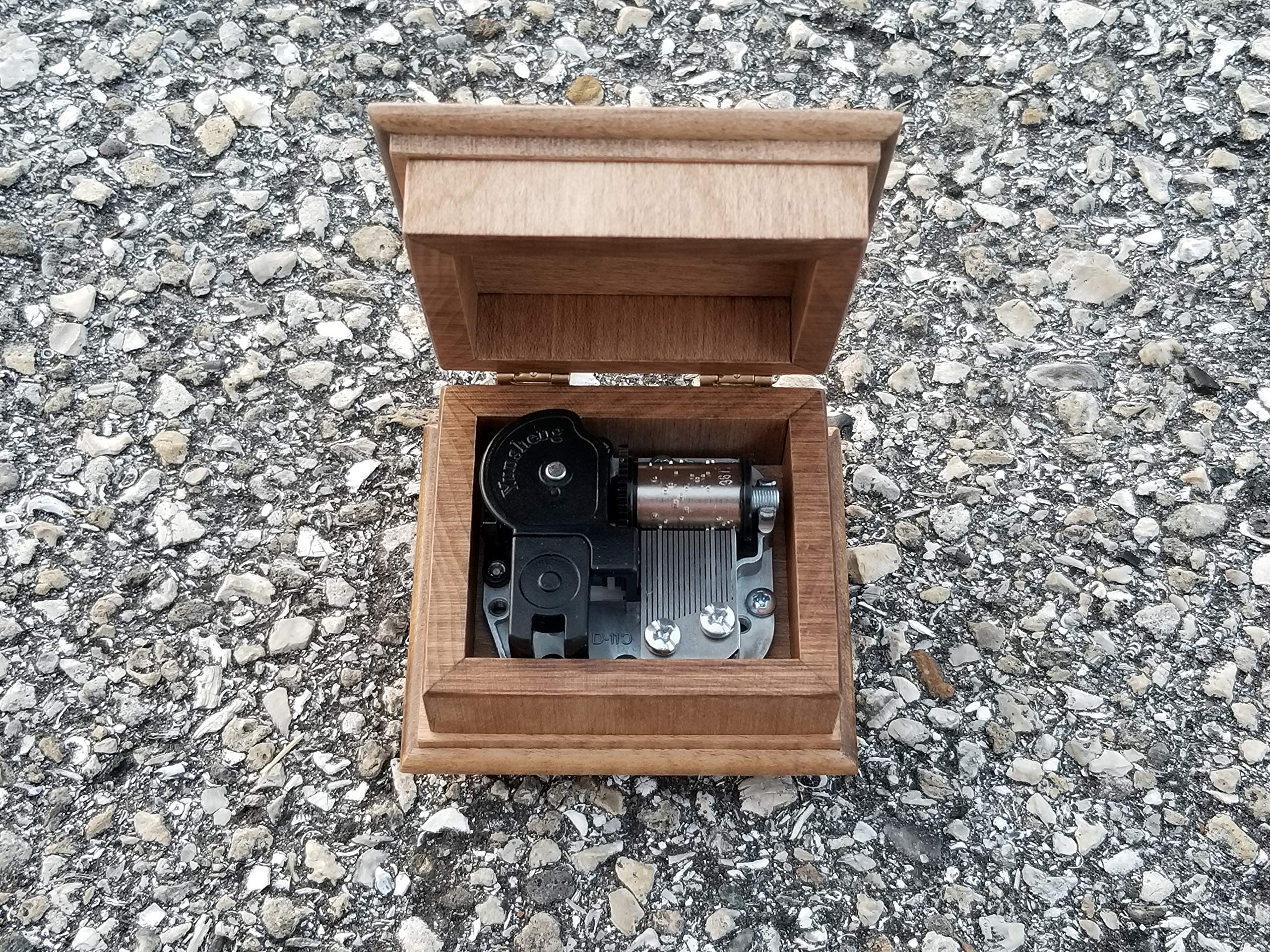 Personalized Engraved Wooden Music Box for Dad - Unique Father's Day Gift Idea - Birthday, Anniversary & Retirement Present - Plays 20 Classic Melodies - Perfect for Bedside, Office Desk or Keepsake Display