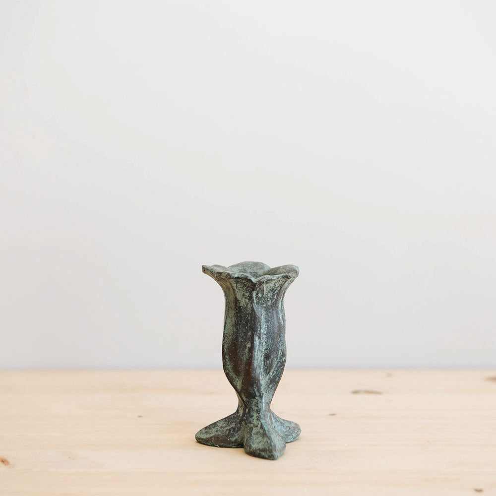 Vintage Cast Bronze Campanula Candle Holder - Elegant Home Decor for Dining Table, Wedding Centerpiece & Romantic Ambiance