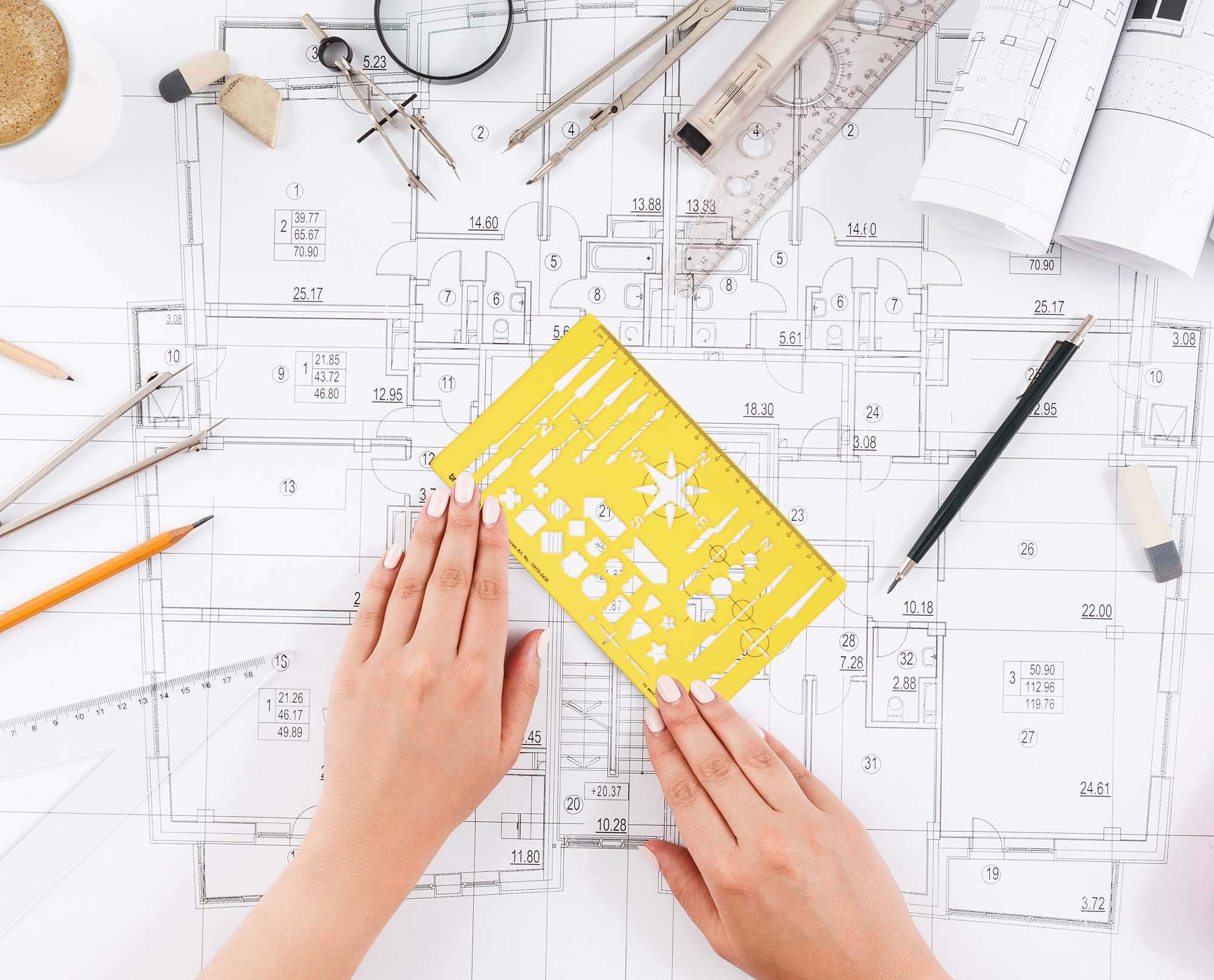 TraceEase Map Drafting Navigation Arrows Template Drawing Stencil - Professional Measuring Ruler for Architects & Engineers - Perfect for Blueprint Design, Urban Planning & DIY Projects