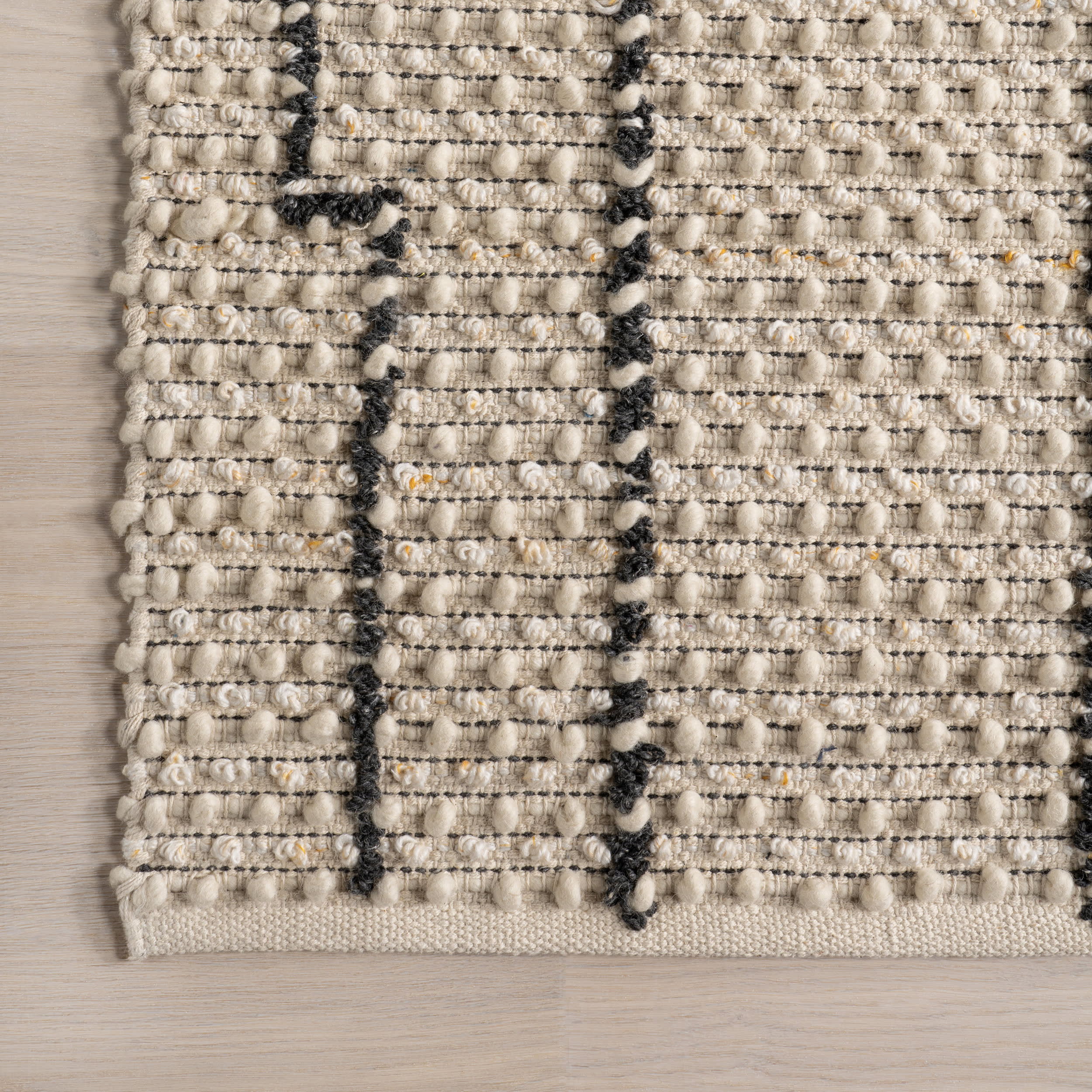 Modern Geometric Blocks Area Rug in Ivory - Soft and Stylish for Living Room, Bedroom, or Office Decor