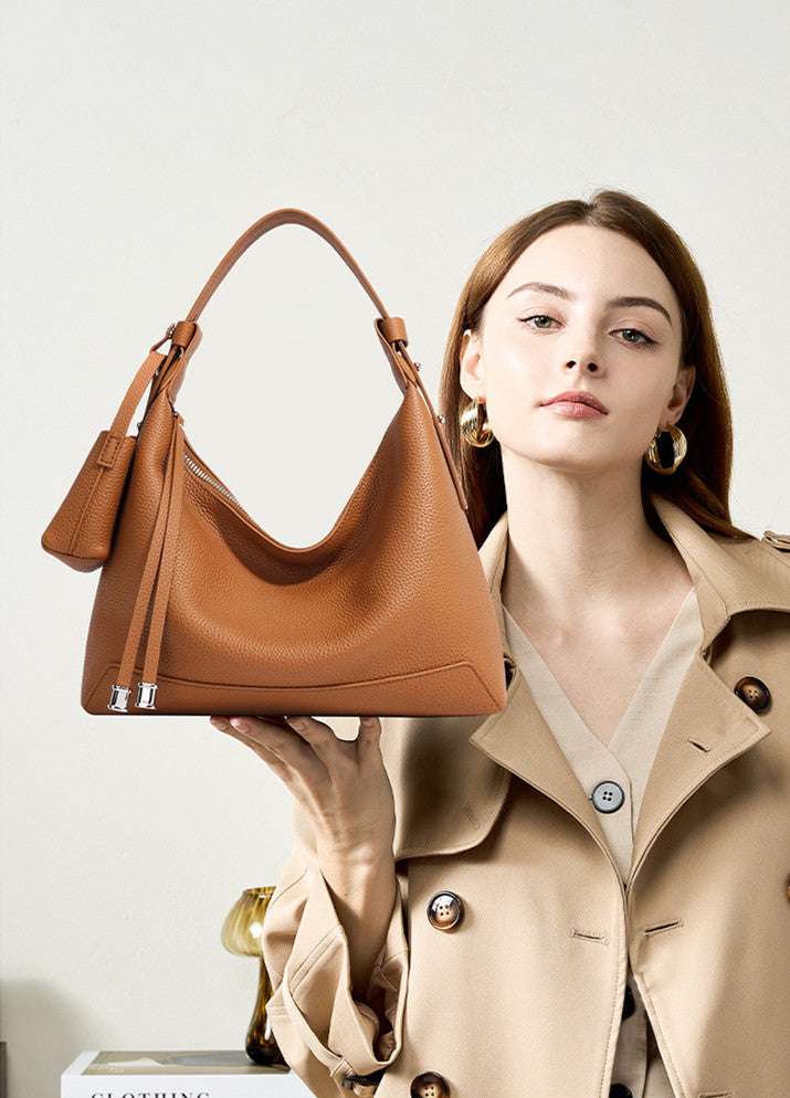 Stylish & Flexible Shoulder Bag for Women & Men - Perfect for Travel, Work, Gym & Everyday Use