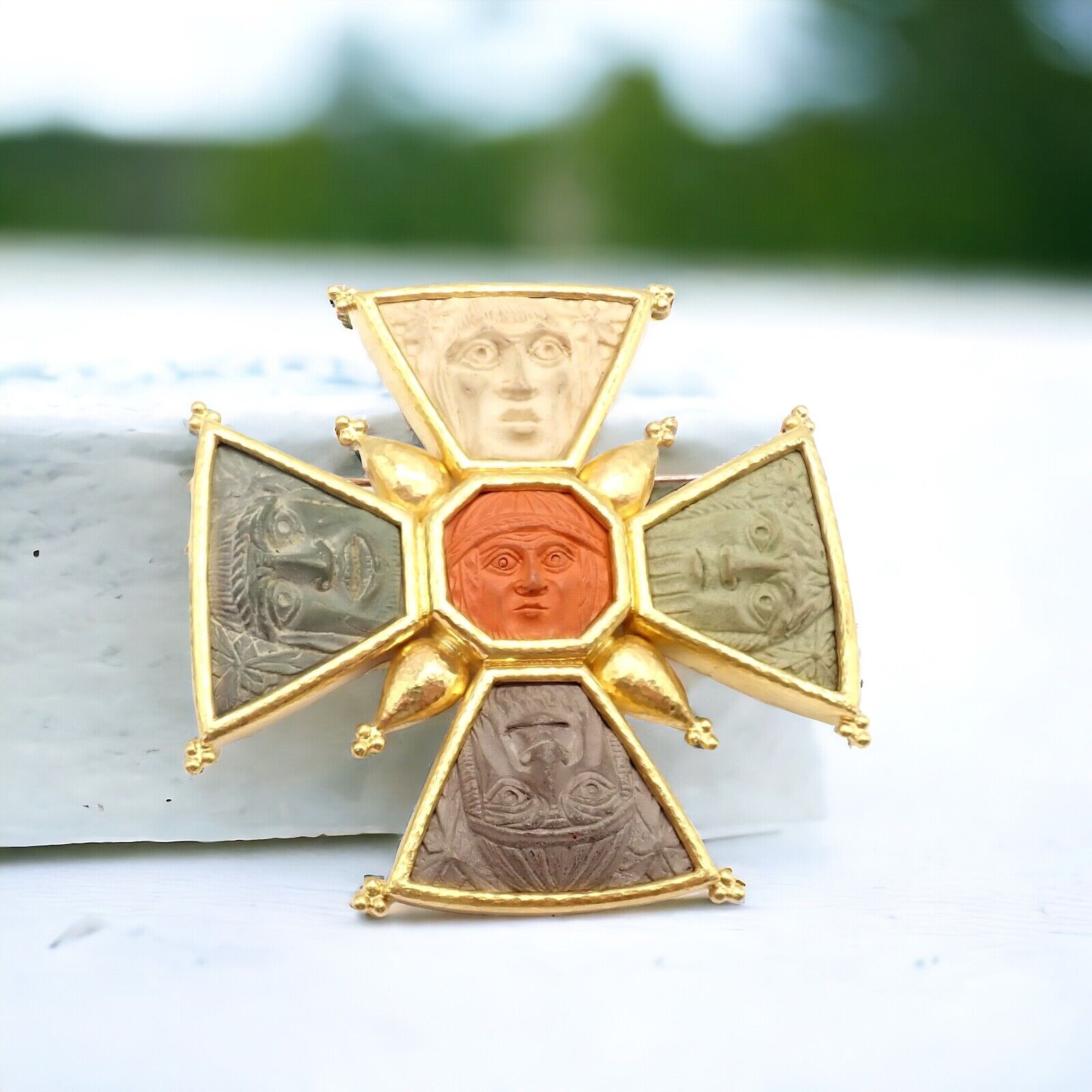Elizabeth Locke 18k Yellow Gold Bomarzo 5 Faces Maltese Cross Brooch & Pendant - Elegant Jewelry for Women, Perfect for Parties, Weddings & Special Occasions