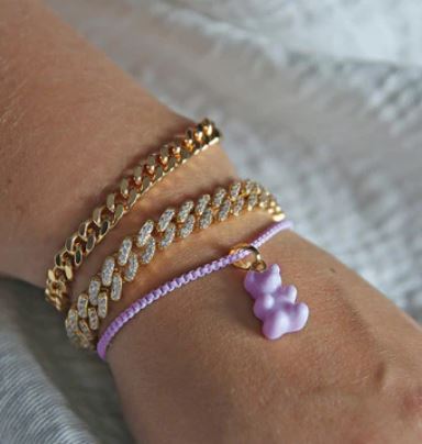 Lavender Plastic Beaded Bracelet for Women - Adjustable Stretchy Elastic String, Boho Chic Handmade Jewelry for Casual Wear, Gifts, and Everyday Fashion Accessories