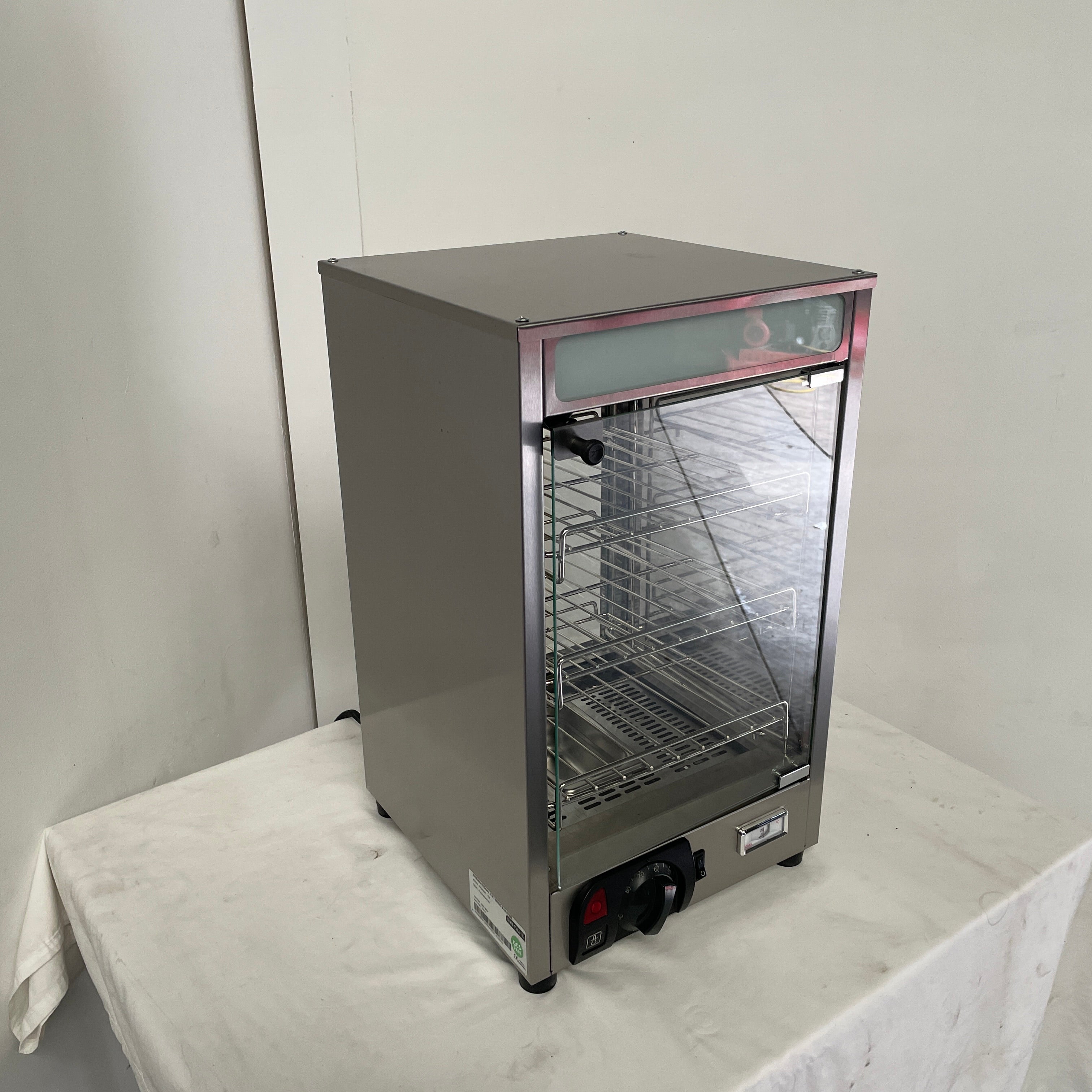 Anvil PWK0007 Commercial Pie Warmer - 120V Countertop Pastry Heater for Bakeries, Cafes & Restaurants - Perfect for Keeping Pies, Pastries & Desserts Warm & Fresh