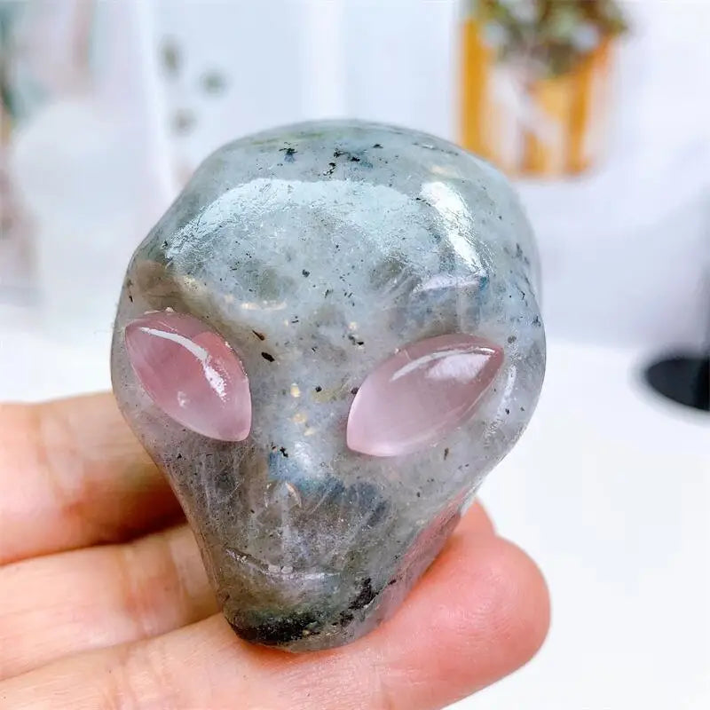 2 Inch Natural Labradorite Alien Skull Crystal Carving - Reiki Healing Gemstone Figurine, Handcrafted Home Decor, Unique Gift for Collectors & Spiritual Healing - Perfect for Meditation, Yoga Spaces & Crystal Altars