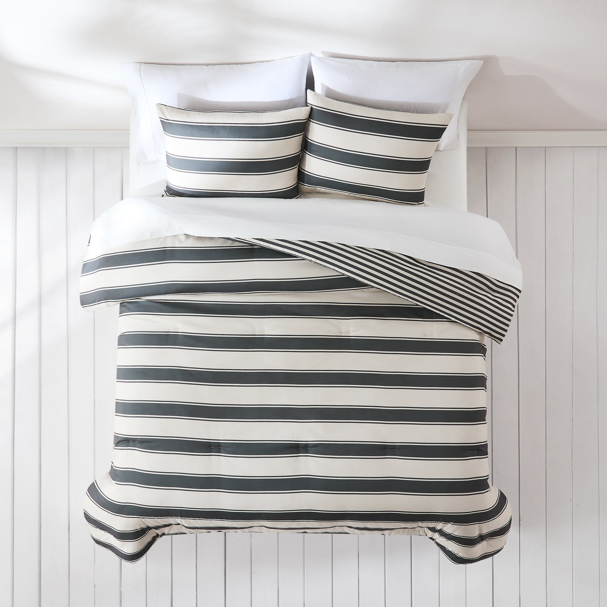 Gale Cabana Stripe Comforter Set - Queen Size Bedding, Soft & Breathable Cotton, Coastal Beach Style - Perfect for Guest Rooms, Vacation Homes & Summer Bedroom Decor