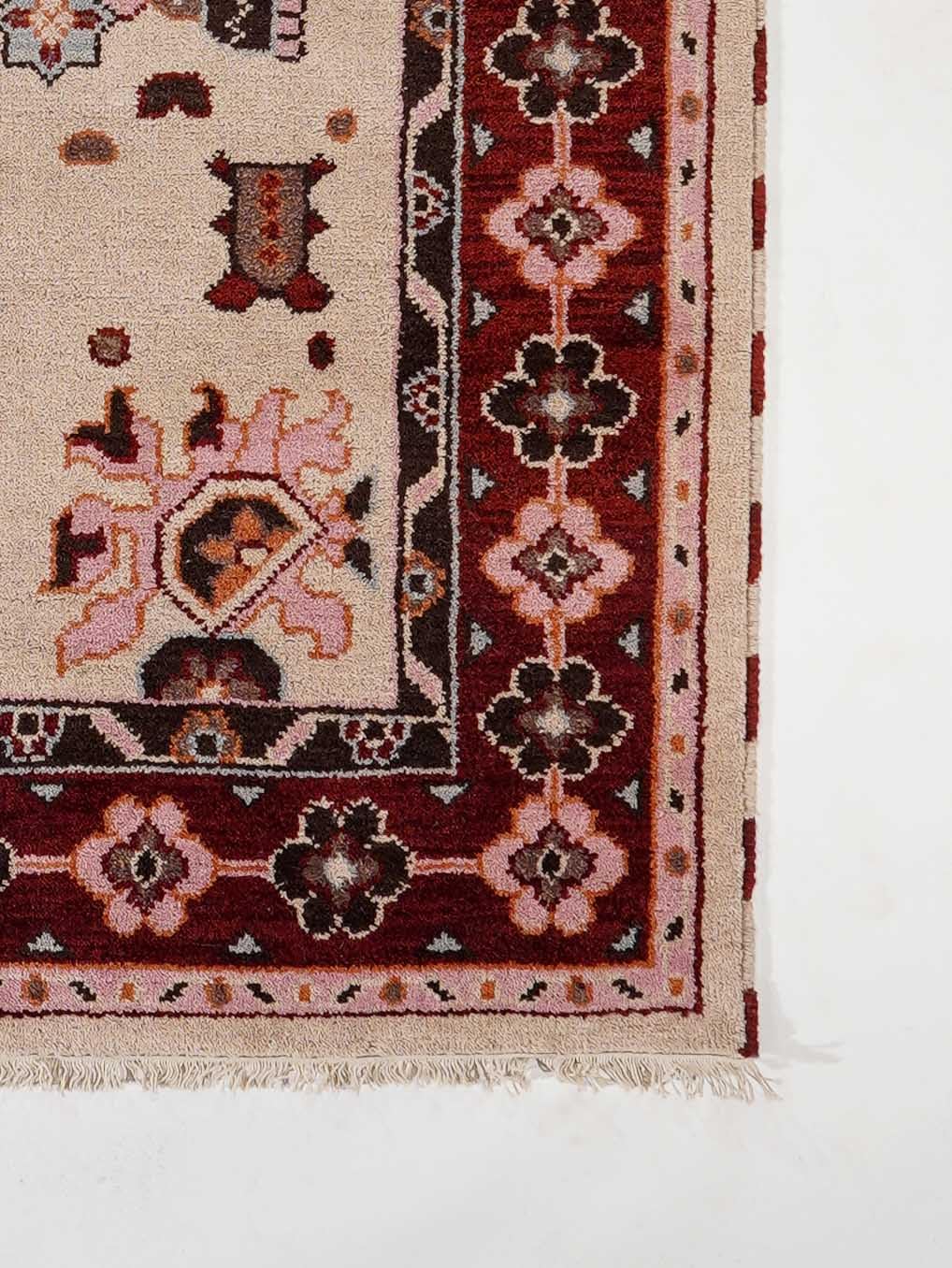 Hand Knotted Wool & Silk Eco-Friendly Oriental Area Rug 5'x8' Rectangle - Cream & Red Traditional Design, Medium Pile Handmade Rug (AF0121) for Living Room, Bedroom & Home Decor