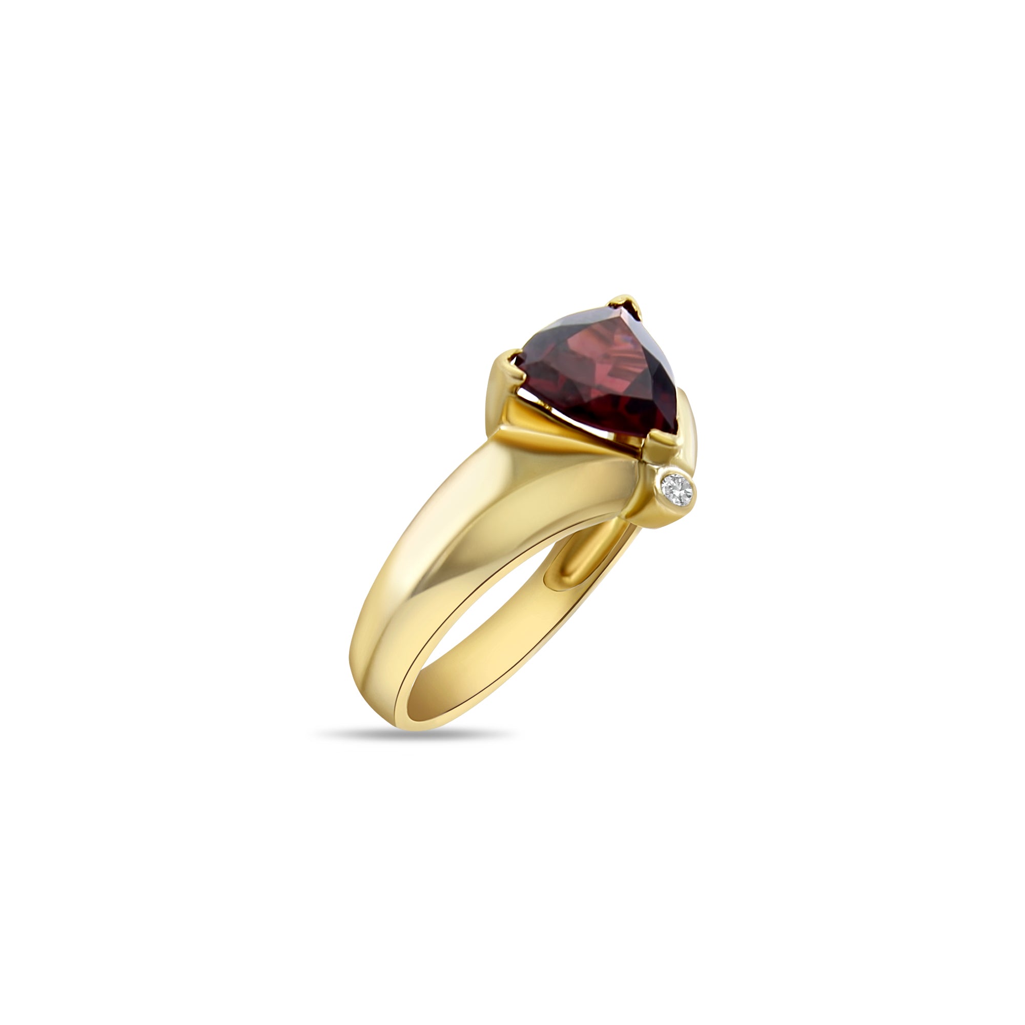 Exquisite 14k Yellow Gold Trilliant Cut Garnet Ring for Women | Elegant Jewelry Gift for Anniversary, Engagement & Special Occasions
