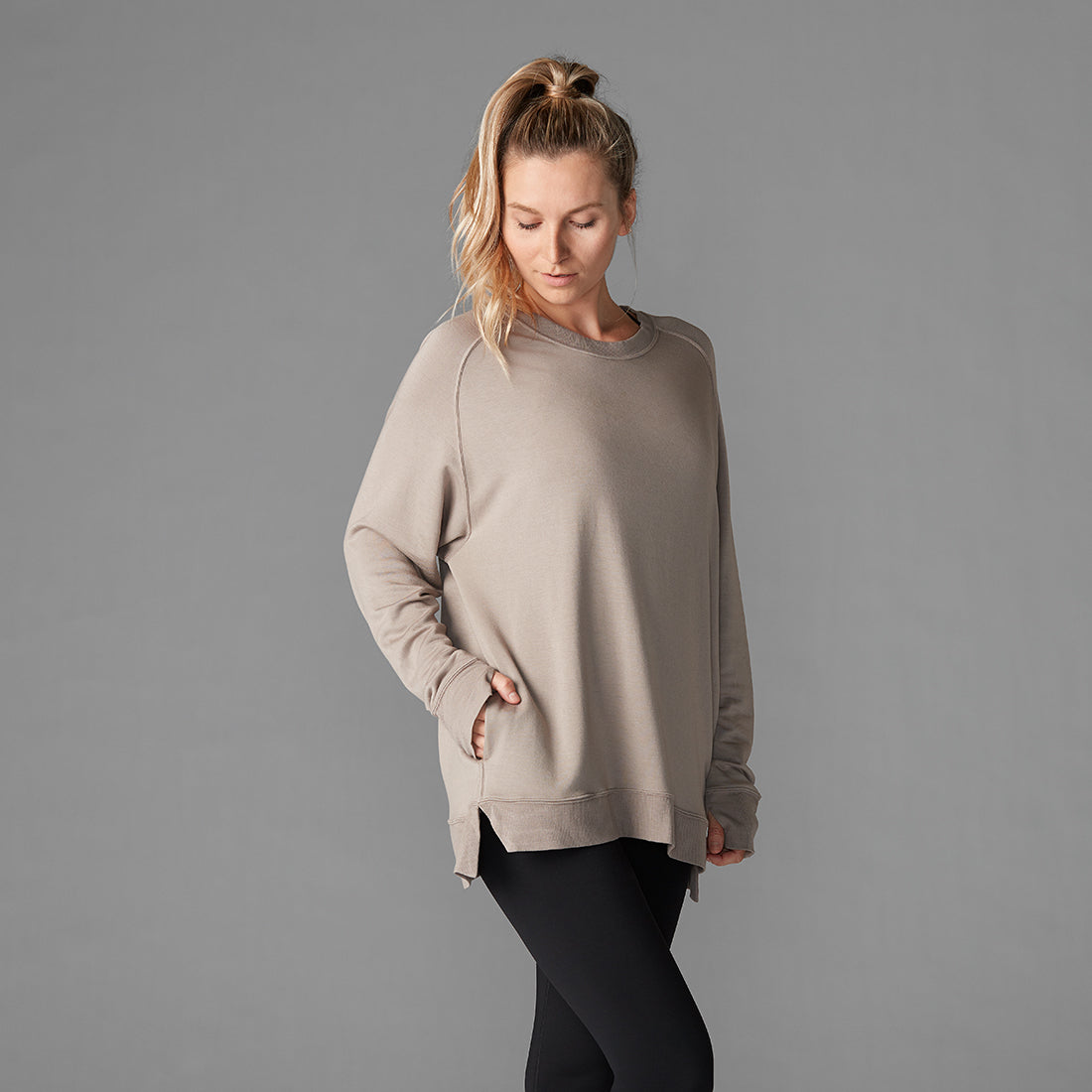 Tavi Noir Cozy Sweatshirt for Women - Soft Fleece Pullover Hoodie, Casual Loungewear for Fall & Winter - Perfect for Coffee Dates, Errands and Relaxing at Home