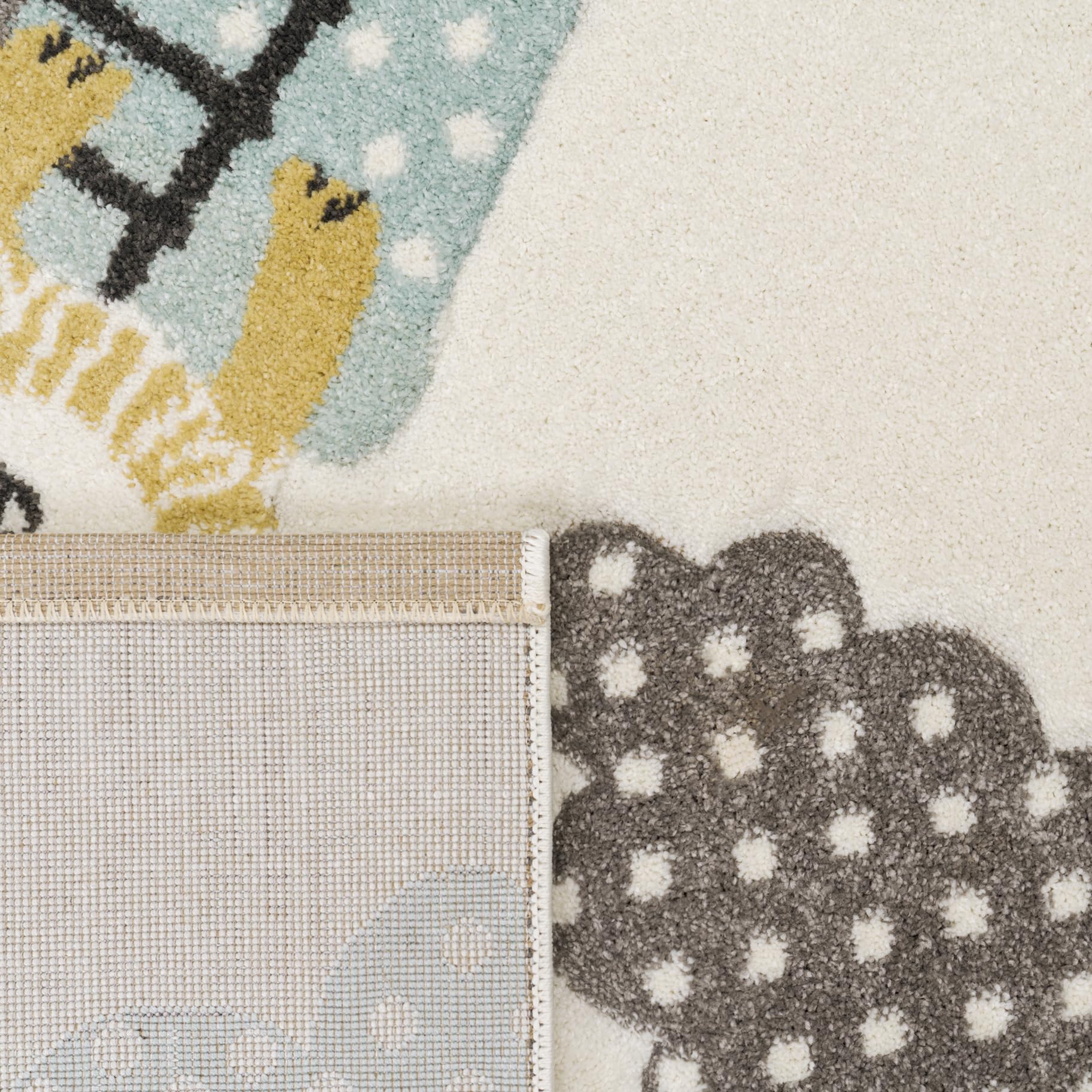 Soft Pastel Kids Rug with Cute Animals on Hot Air Balloon - 4'7