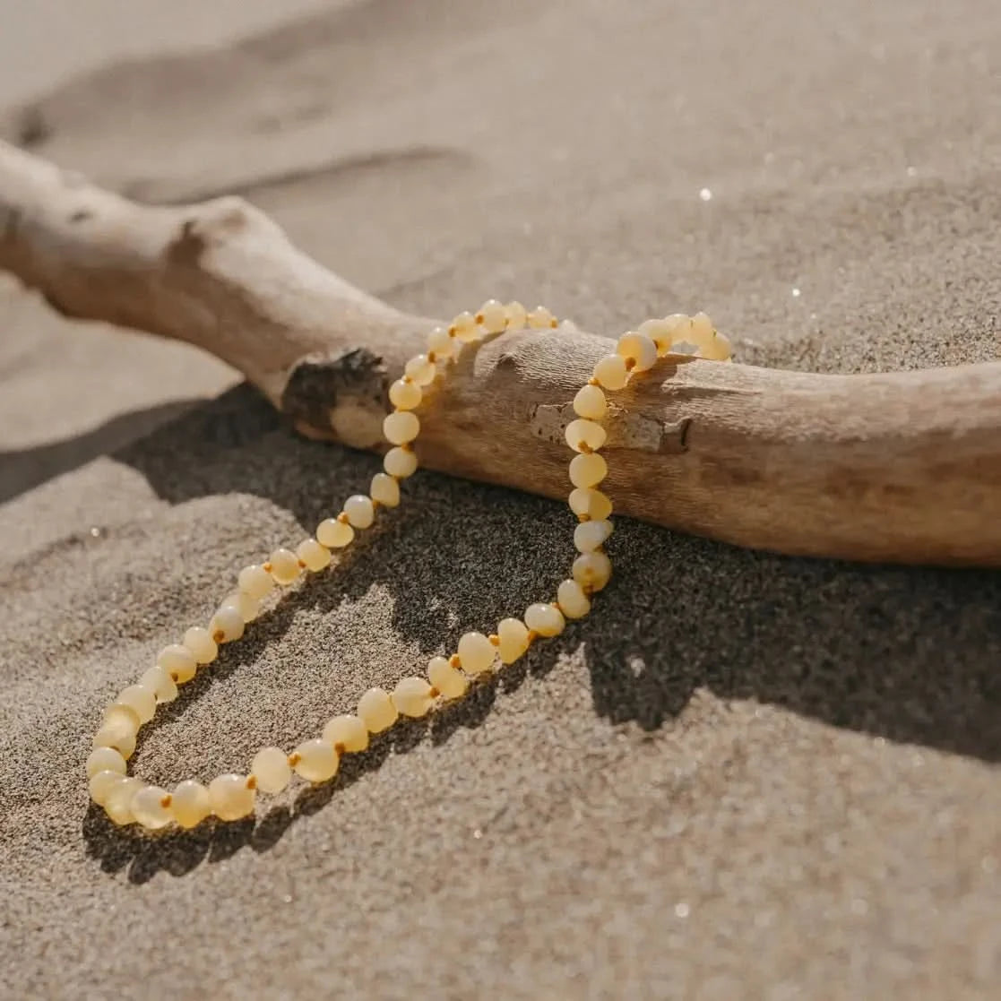 Amberman Genuine Baltic Amber Necklace - Natural Pain Relief & Stylish Jewelry for Women & Men - Perfect for Gifts, Healing, and Fashion Accessories