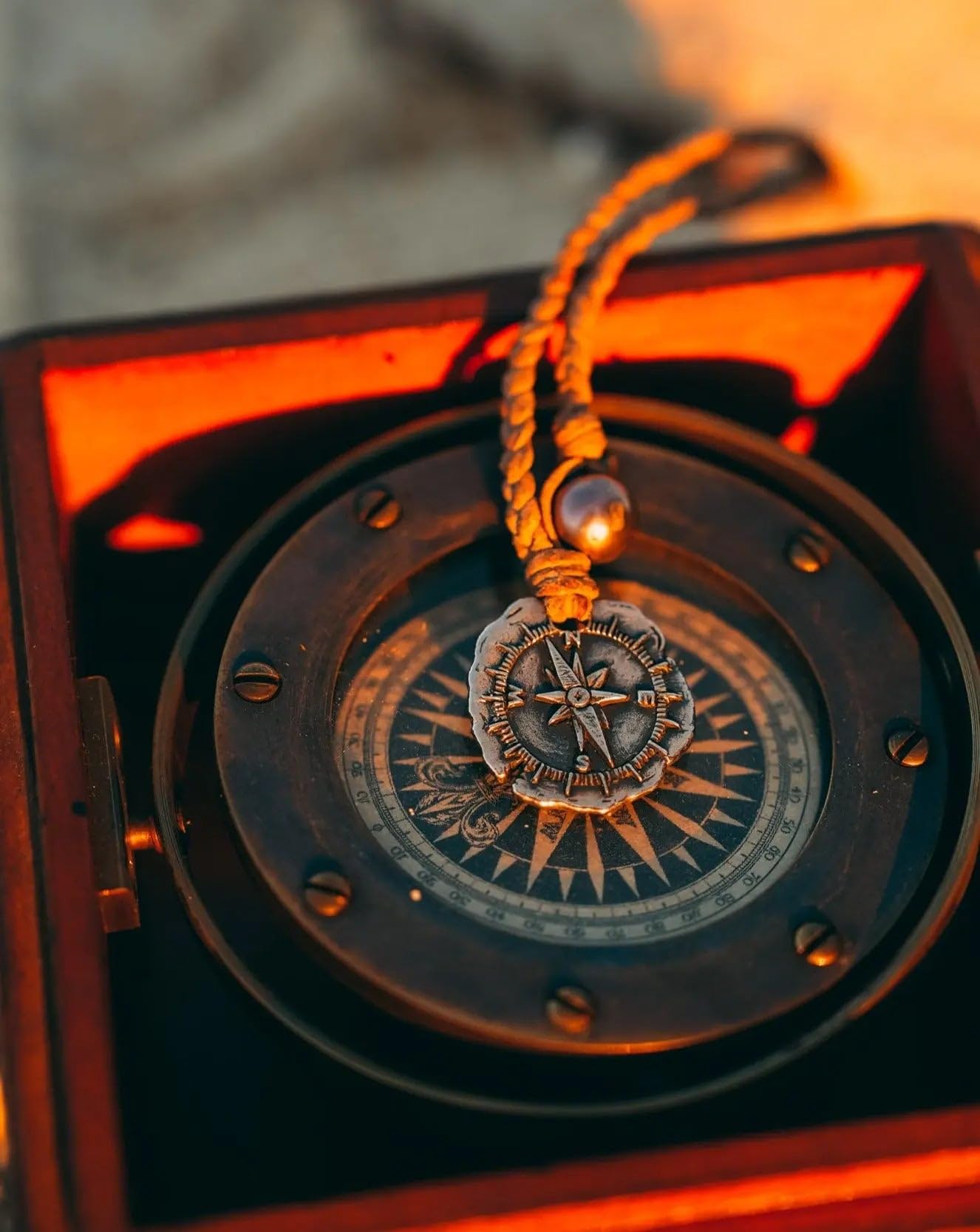 **Premium 925 Silver Coin Necklace with Authentic Leather Cord – Adjustable Handmade Spanish Cross Design Pendant for Men & Women – Perfect Jewelry Gift (Compass Coin) – Ideal for Everyday Wear, Special Occasions & Unique Gifts**