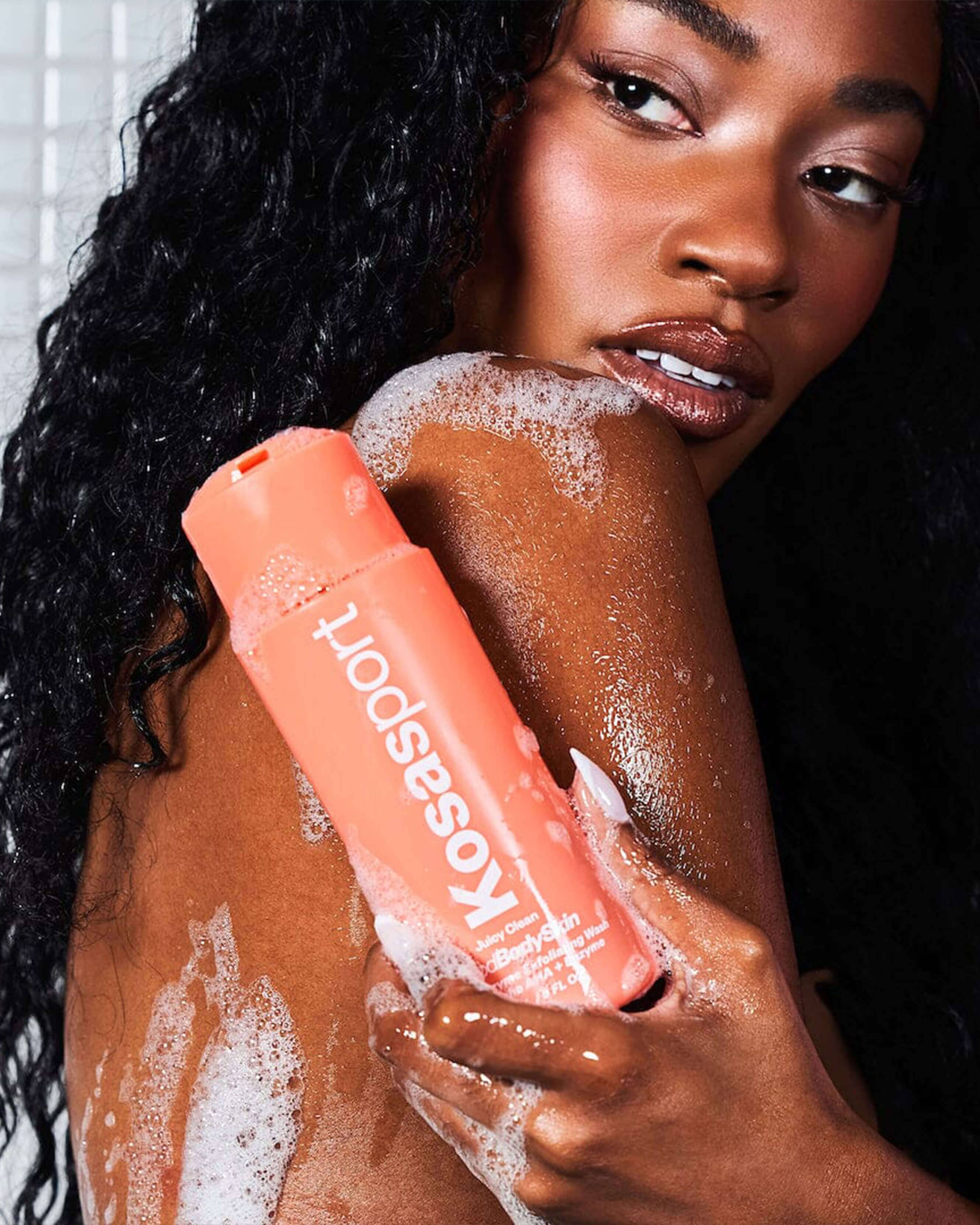 Exfoliating Body Wash with AHA & Enzymes for Smooth Skin - Gentle Cleanser for Dry & Rough Skin - Perfect for Daily Shower & Post-Workout Use